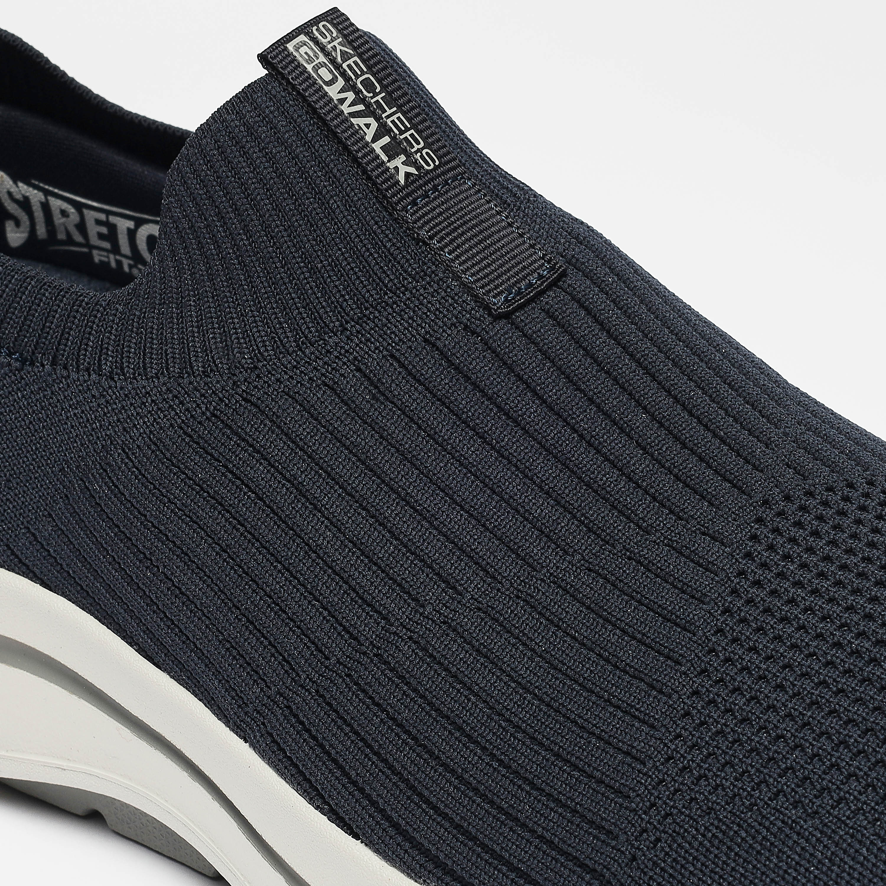 حذاء من سكيتشرز جو ووك آرتش فيت مع مبرد بالهواء للرجال | 216118WW-sports-men-shoes-image-15