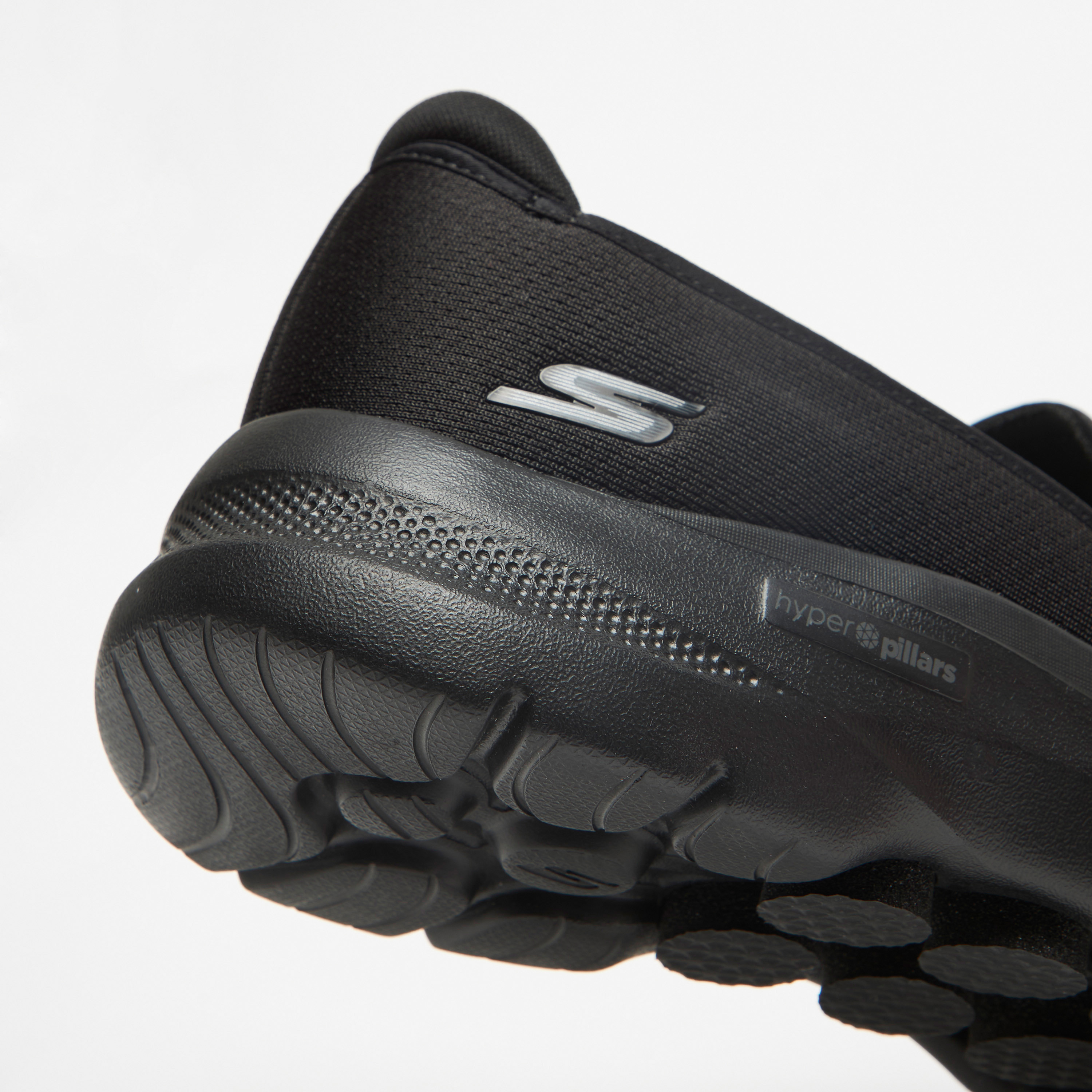 حذاء غوغا مات نعل داخلي بتبريد الهواء من سكيتشرز جو ووك 6 للرجال | 216280-sports-men-shoes-image-8
