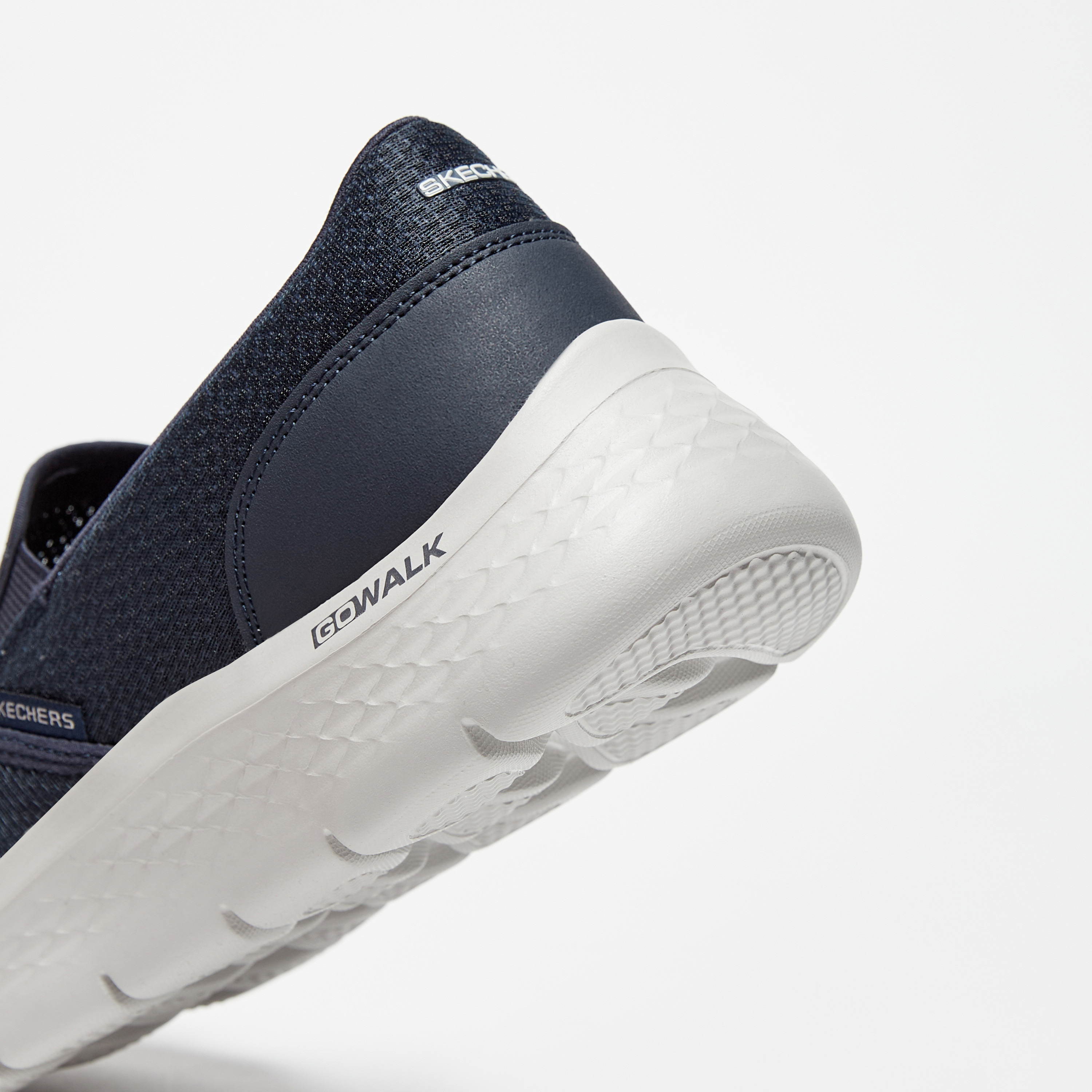 حذاء سكيتشرز ذو جو ووك فليكس سليب آن للرجال 216323 | OE-sports-men-shoes-image-32