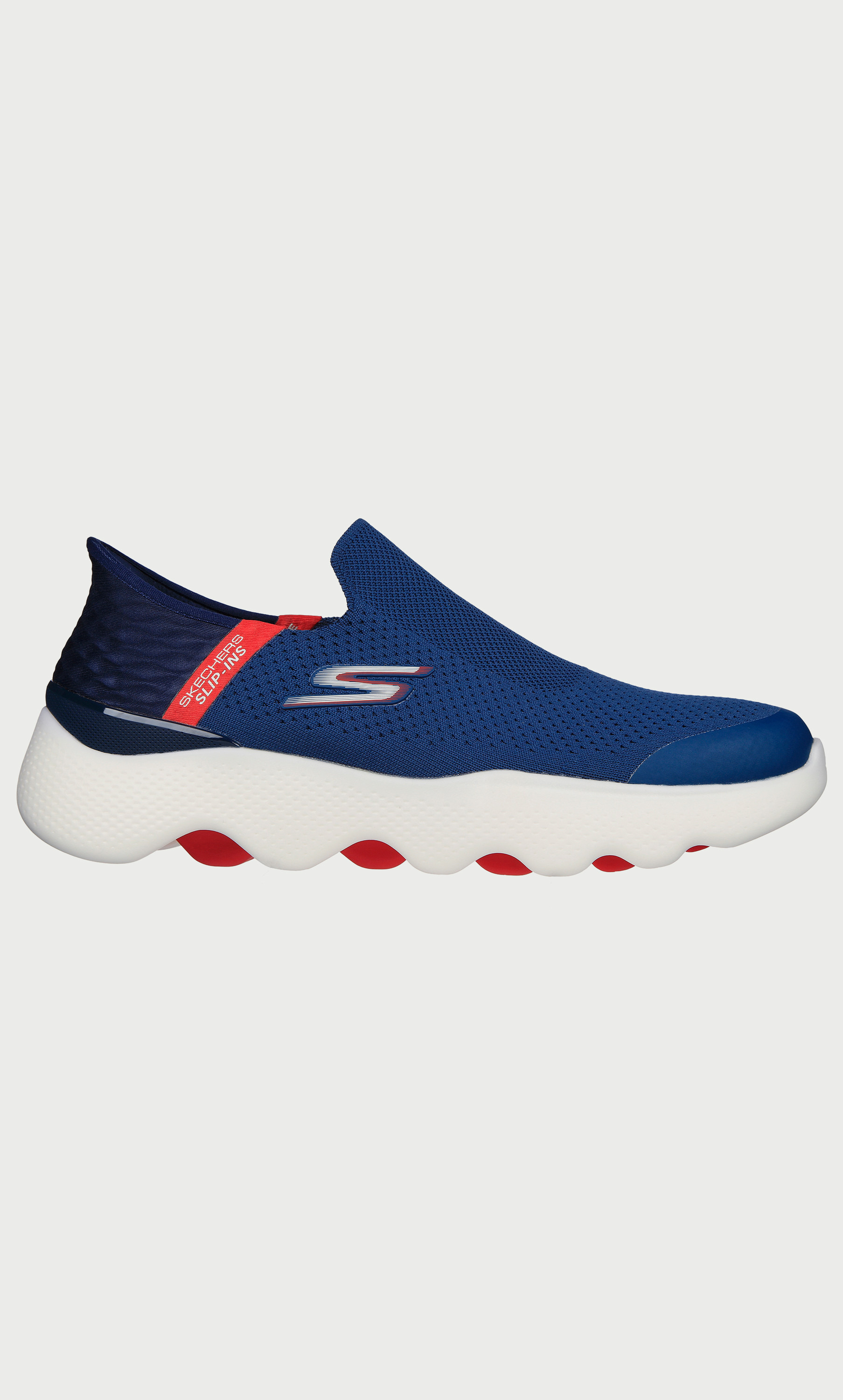 Sportswear skechers go store walk