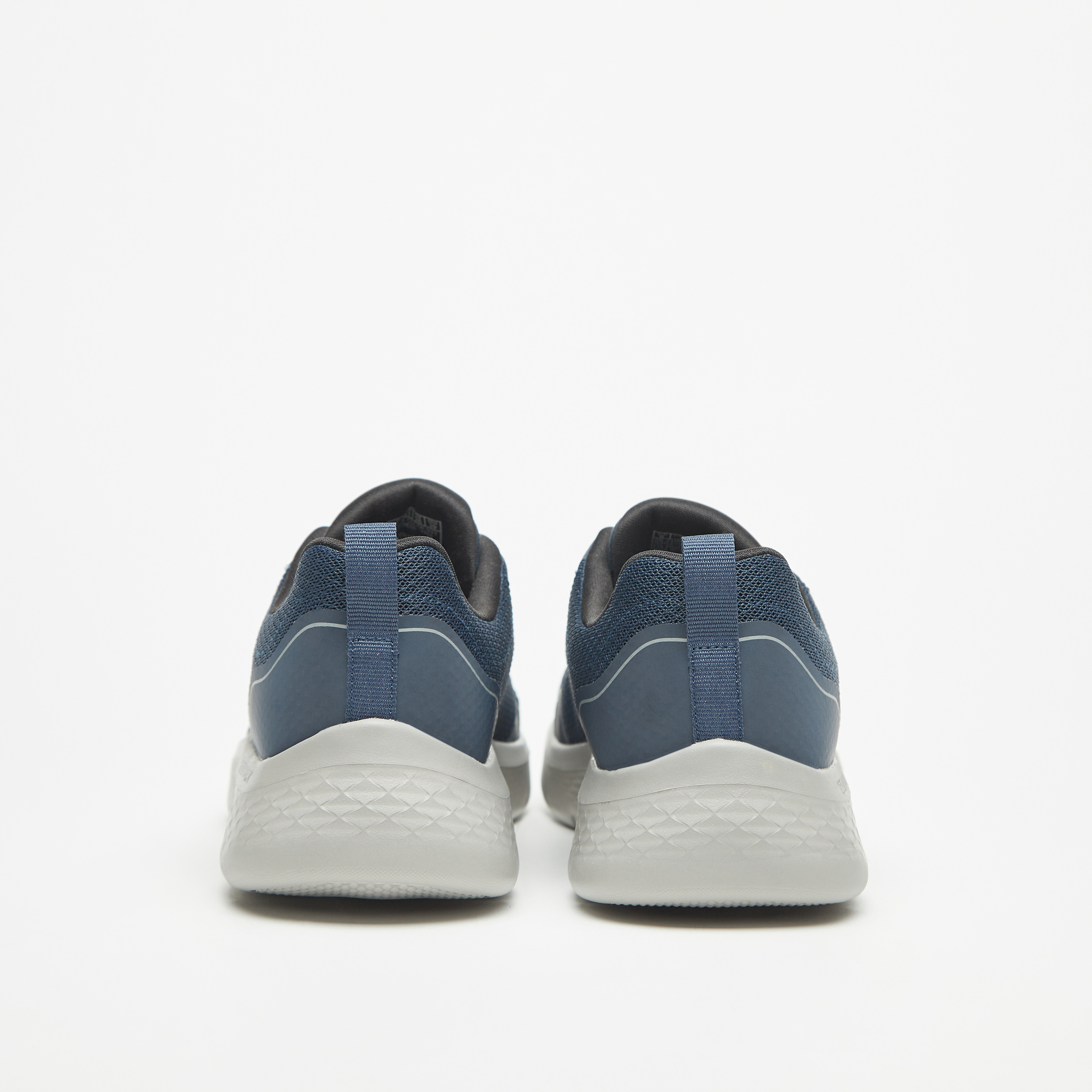 حذاء غوغا مات نعل داخلي بتبريد الهواء من سكيتشرز جو ووك فليكس للرجال | 216494-sports-men-shoes-image-13