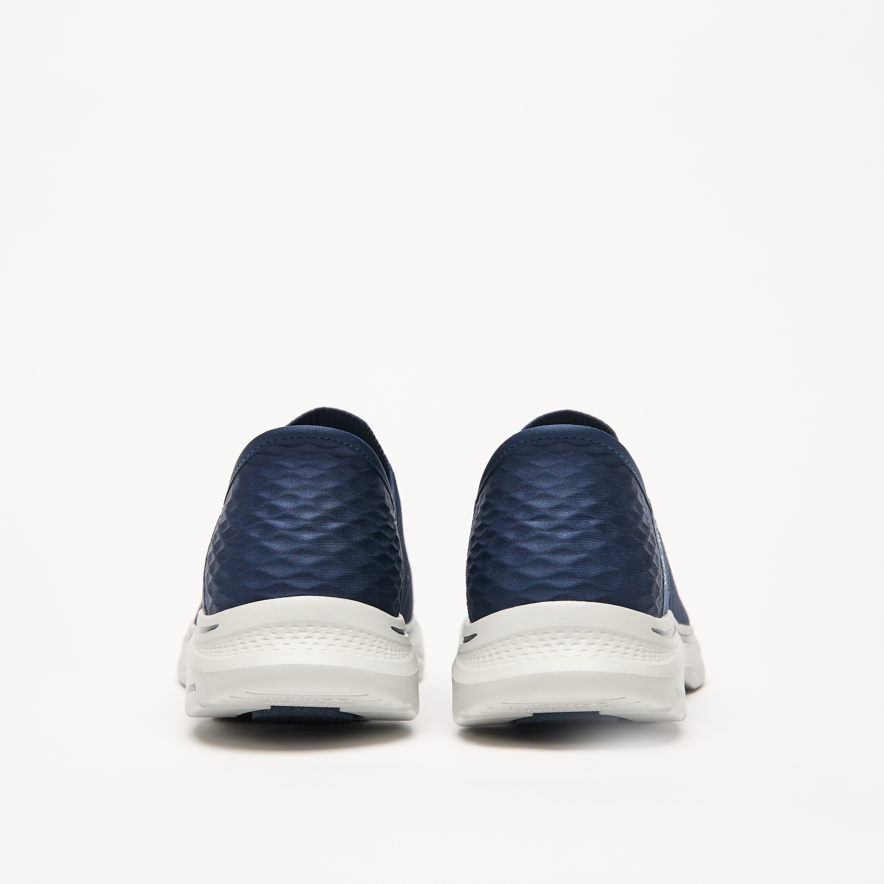 حذاء سكيتشرز ذو جو ووك 7 سليب آن للرجال 216552 | OE-sports-men-shoes-image-10