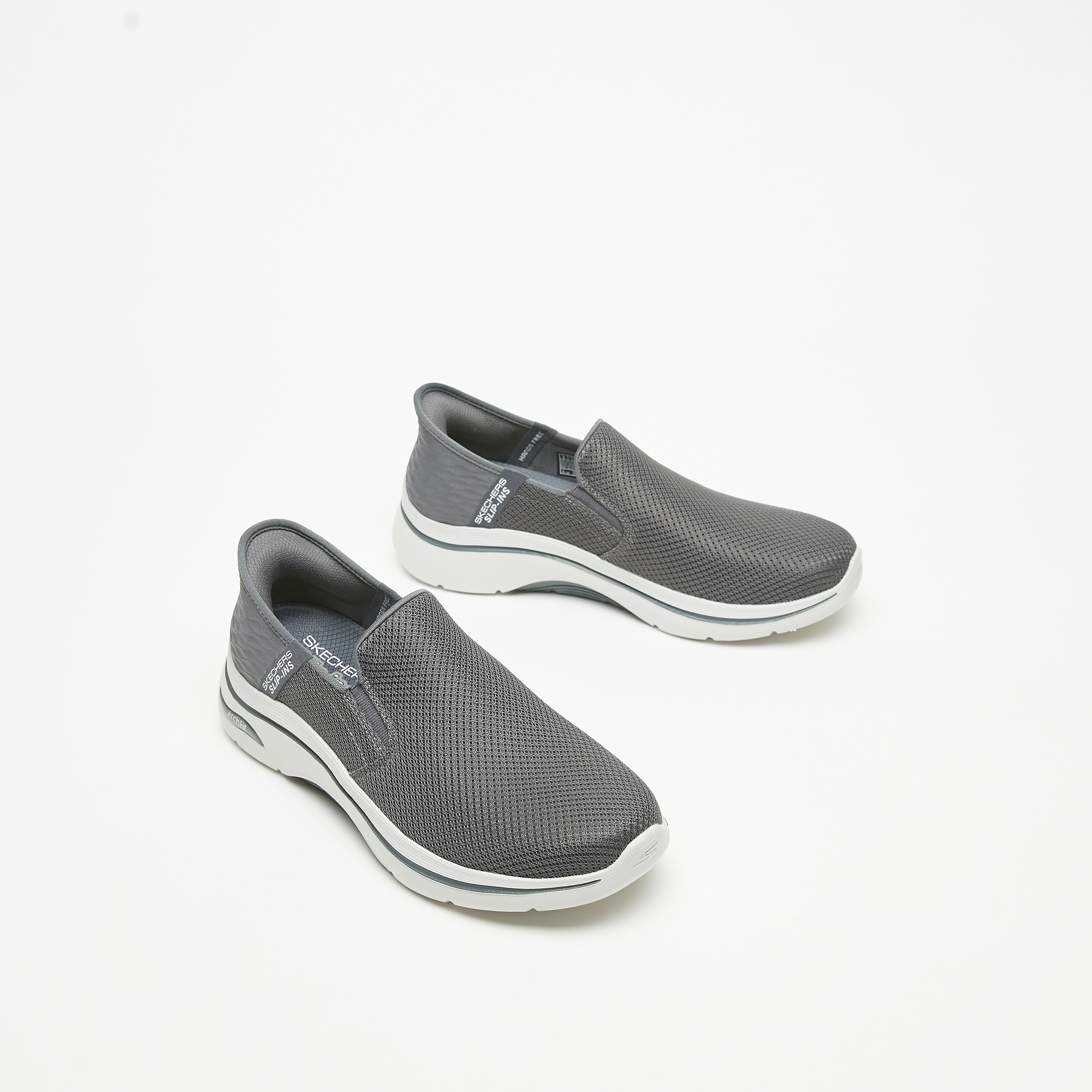 سكيتشرز حذاء جو ووك ارتش فيت 2.0 للرجال 216600-BLK | OE-sports-men-shoes-image-1