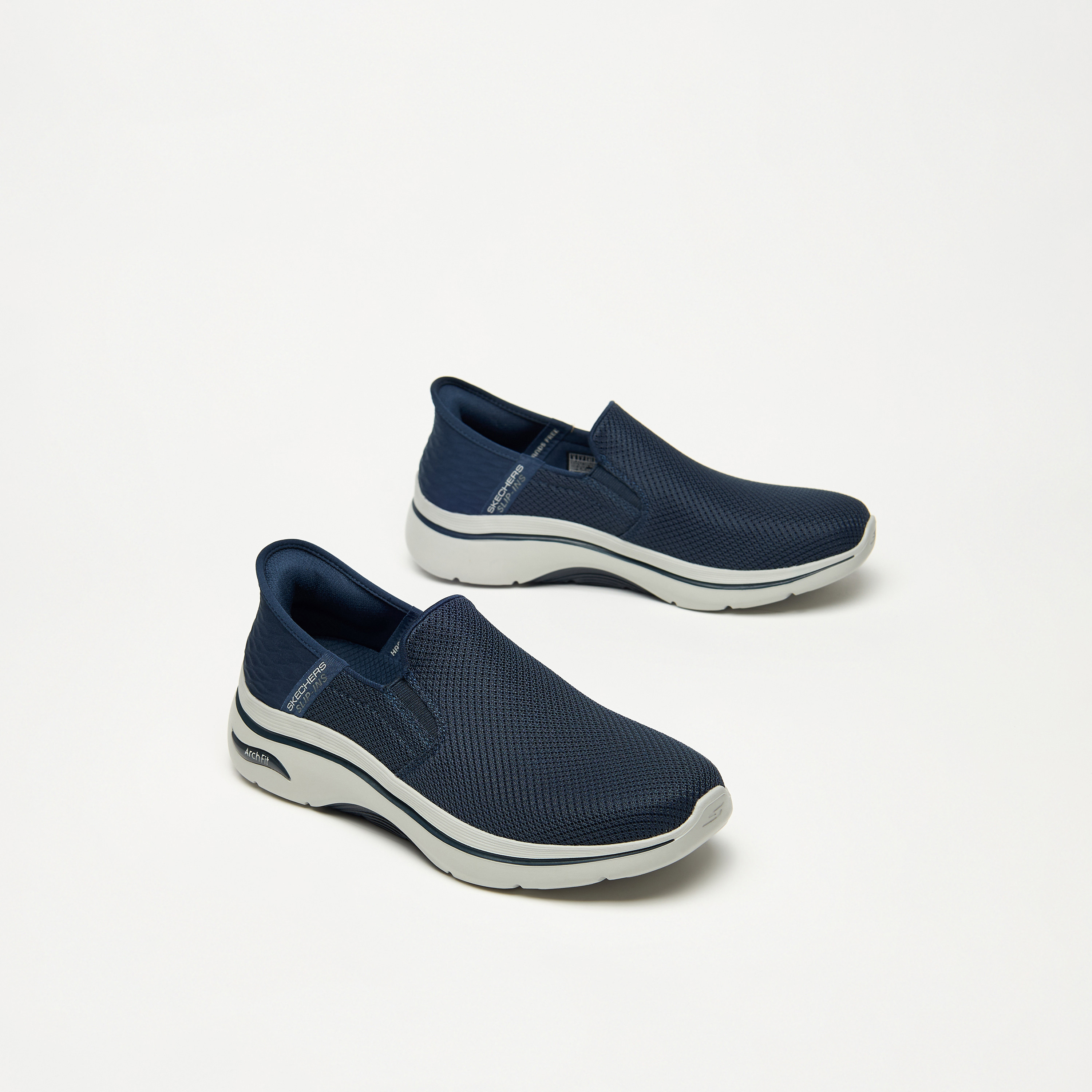 سكيتشرز حذاء جو ووك ارتش فيت 2.0 للرجال 216600-BLK | OE-sports-men-shoes-image-9