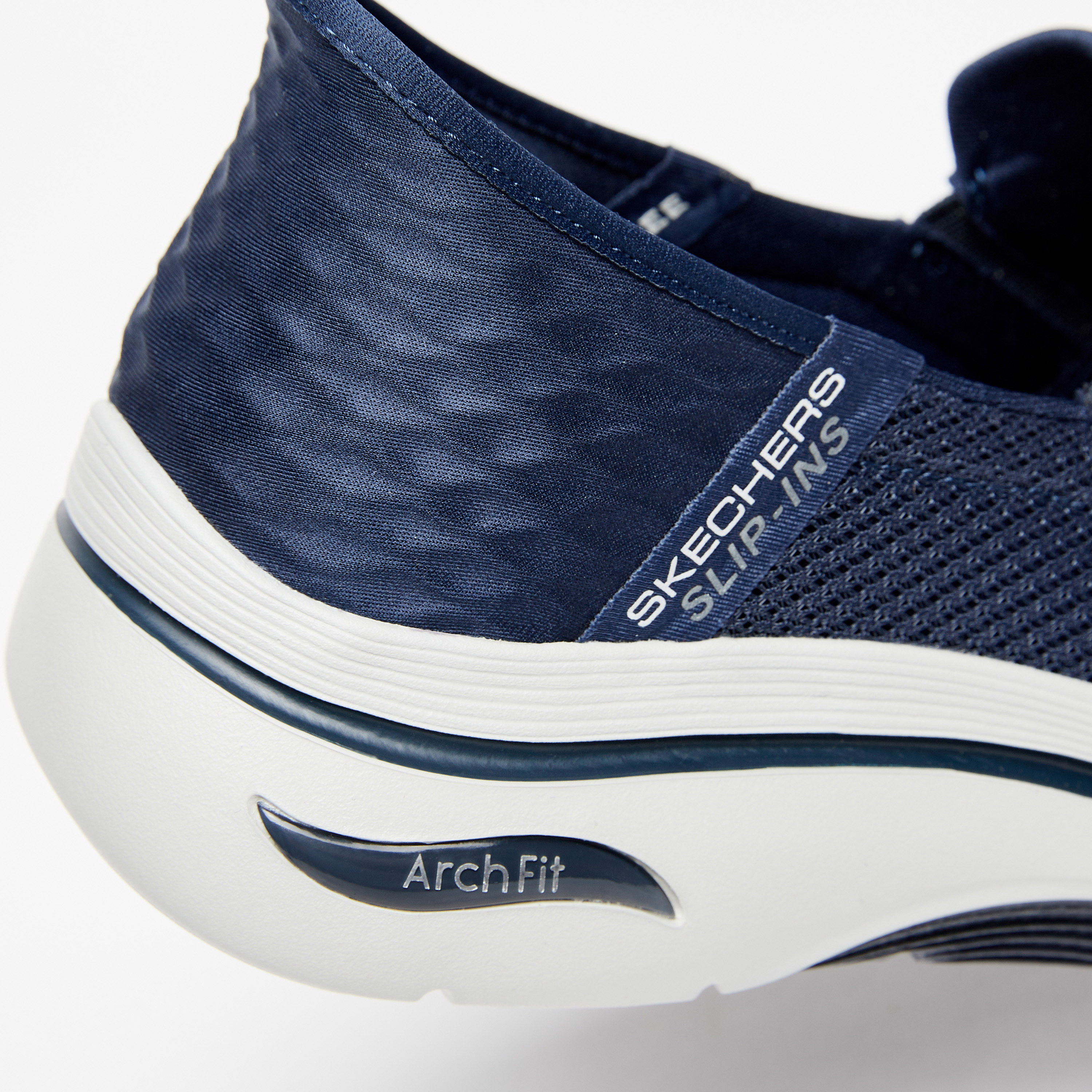سكيتشرز حذاء جو ووك ارتش فيت 2.0 للرجال 216600-BLK | OE-sports-men-shoes-image-16