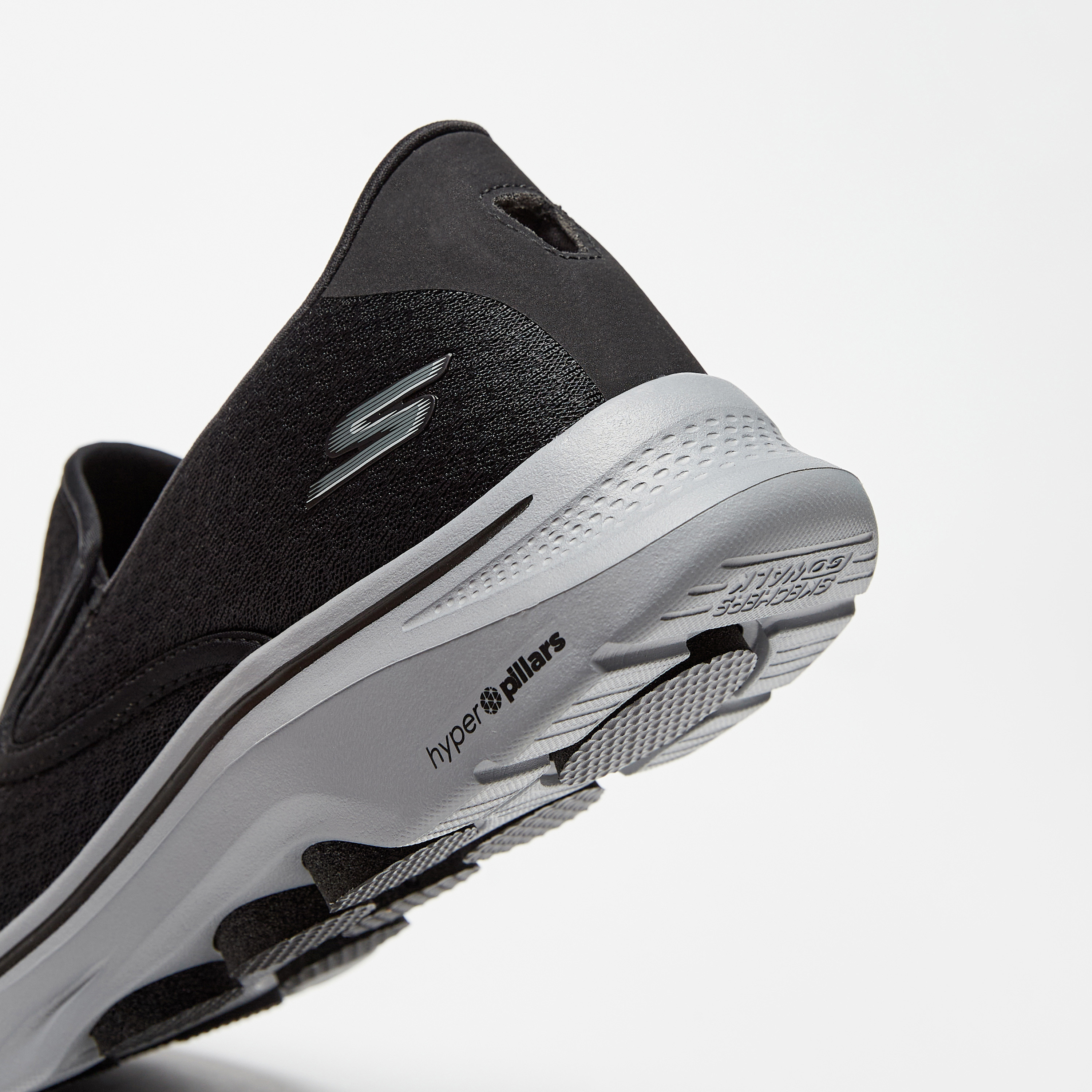 سكيتشرز جو ووك 7 أحذية للمشي ميموري فوم للرجال 216646 | OE-sports-men-shoes-image-32
