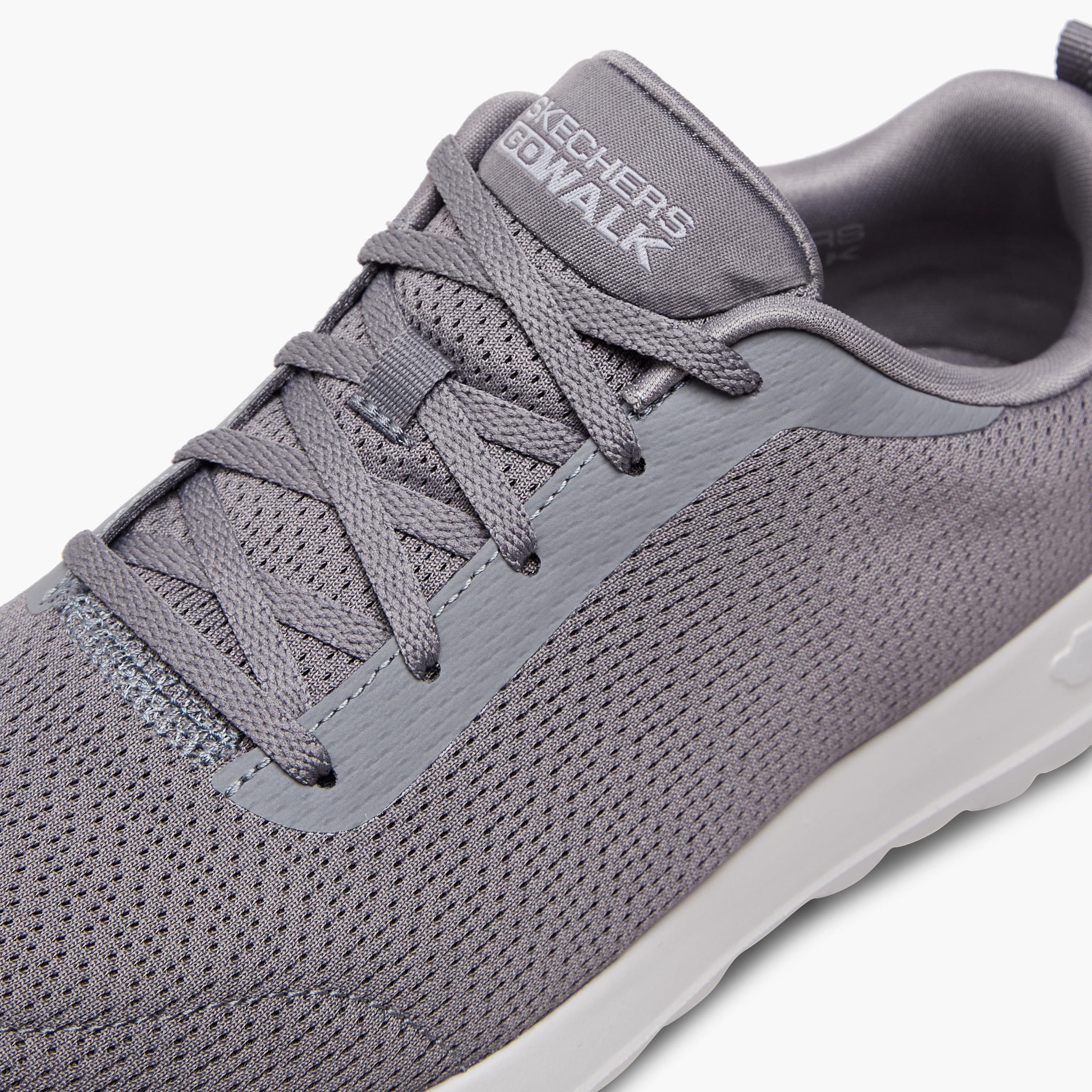 سكيتشرز- حذاء المشي للرجال غو ووك ماكس برباط 216685 | OE-sports-men-shoes-image-4