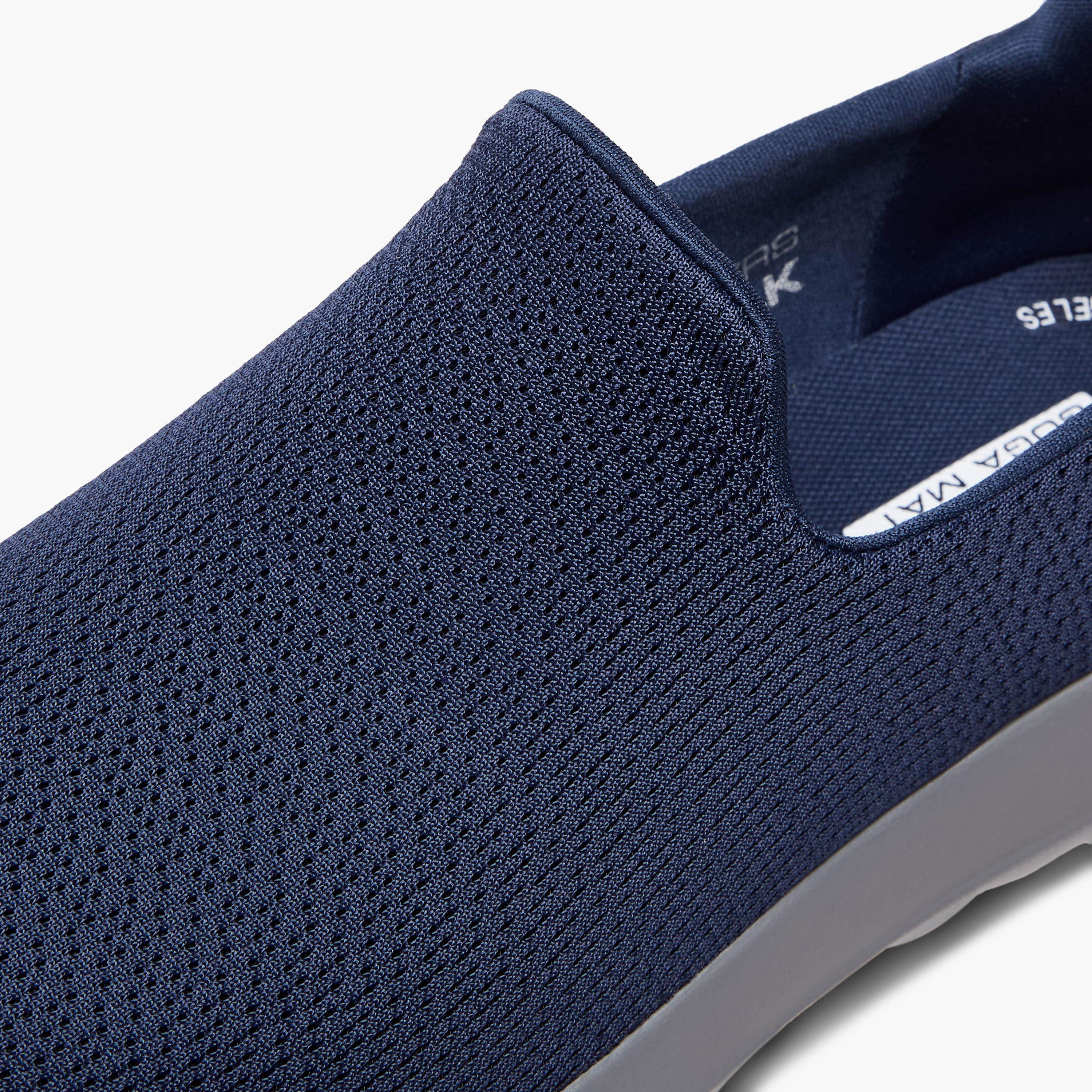 سكيتشرز- حذاء المشي للرجال غو ووك ماكس سهل الارتداء 216686 | OE-sports-men-shoes-image-9