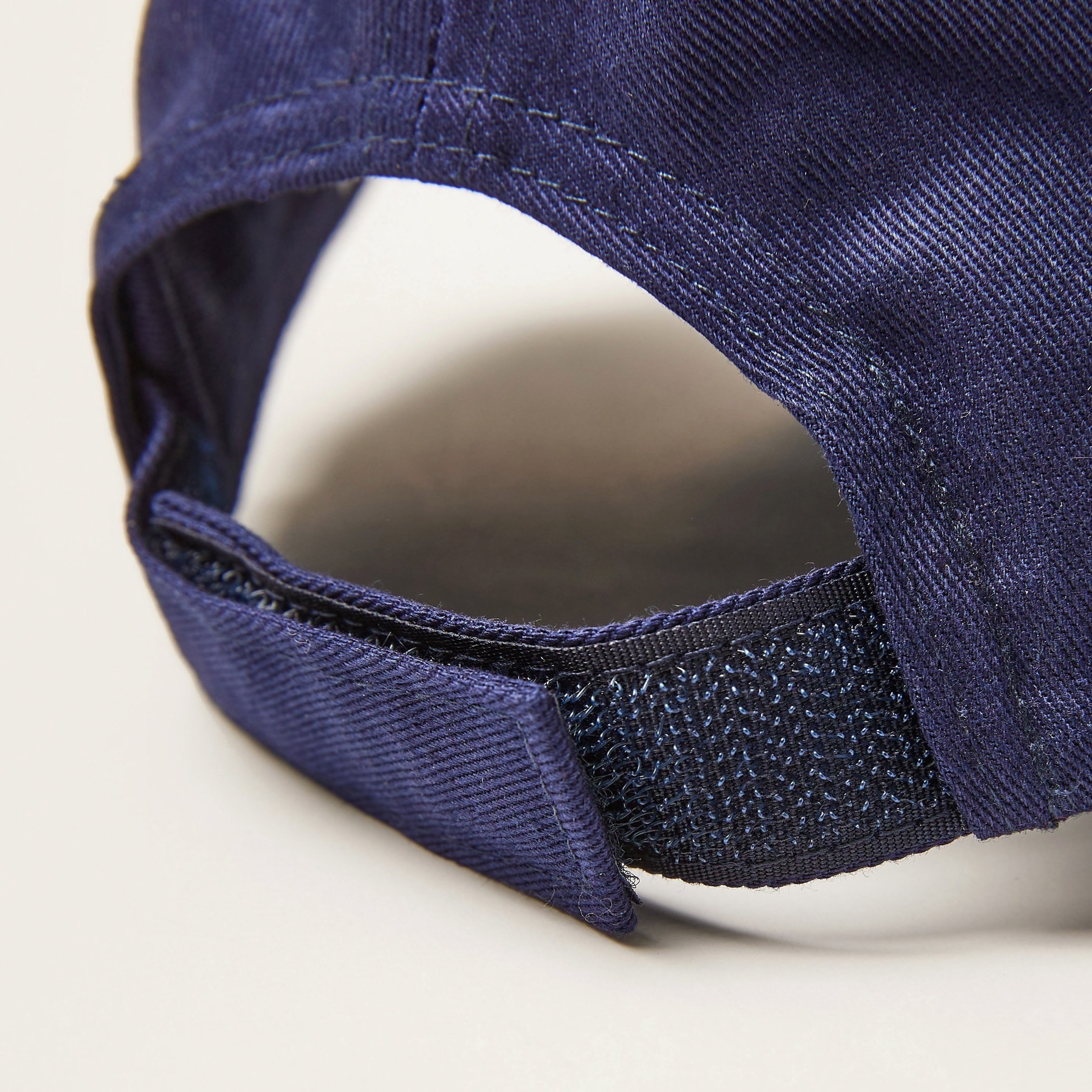 قبعة كاب بشريط إغلاق لاصق وتطريز من بوما-boys-accessories-caps-image-4