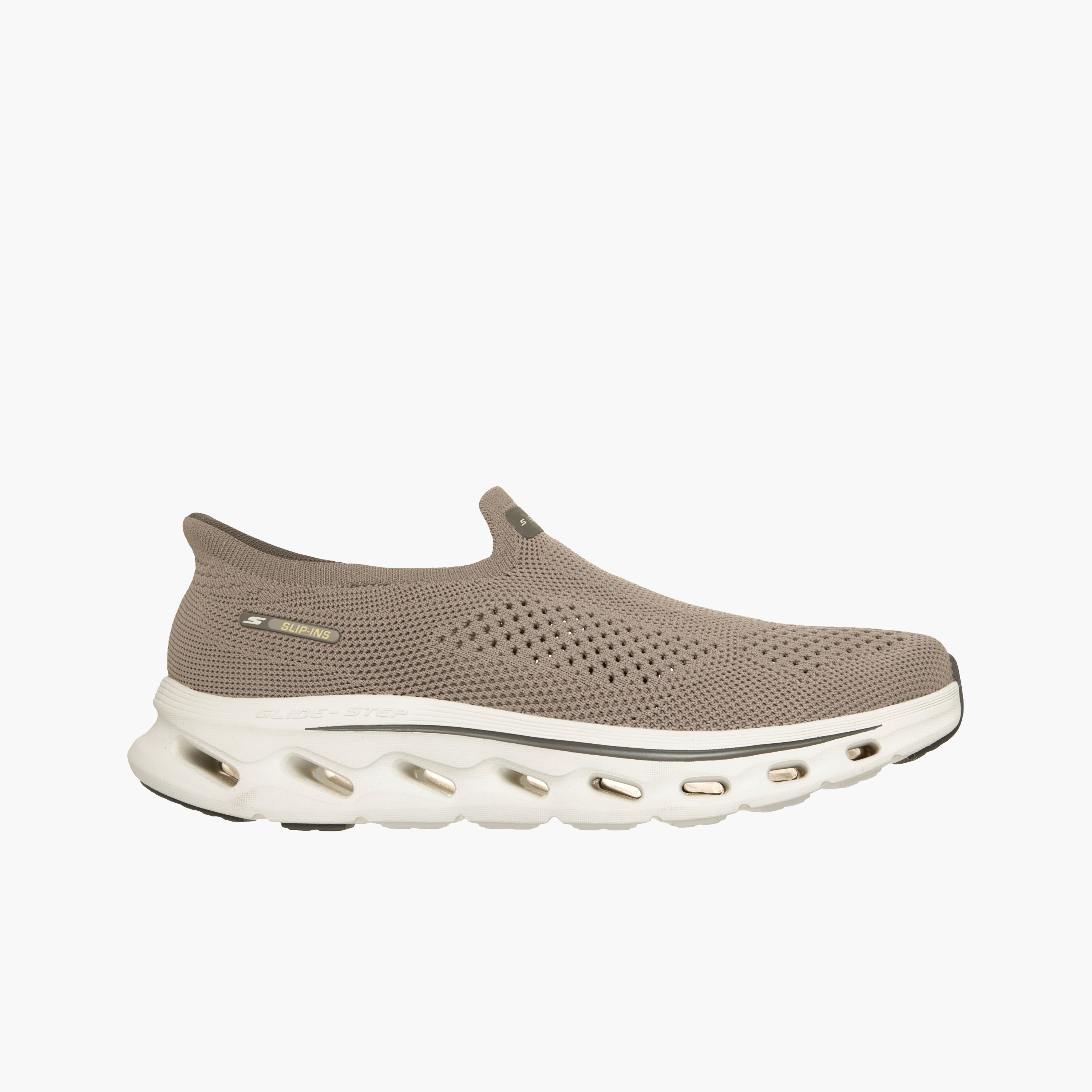 حذاء مشي سهل الارتداء للرجال من سكيتشرز-men-shoes-sneakers-image-1