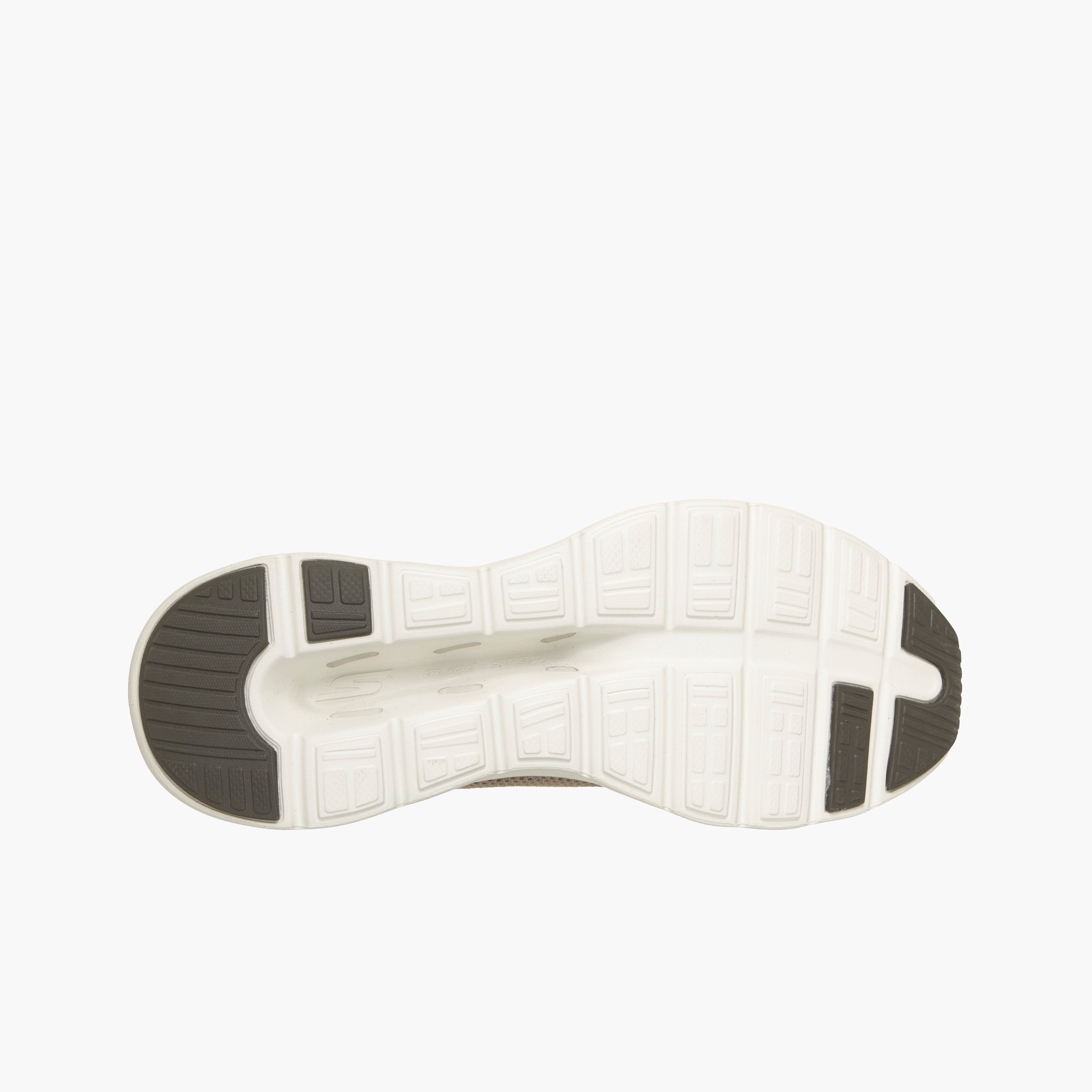 حذاء مشي سهل الارتداء للرجال من سكيتشرز-men-shoes-sneakers-image-3