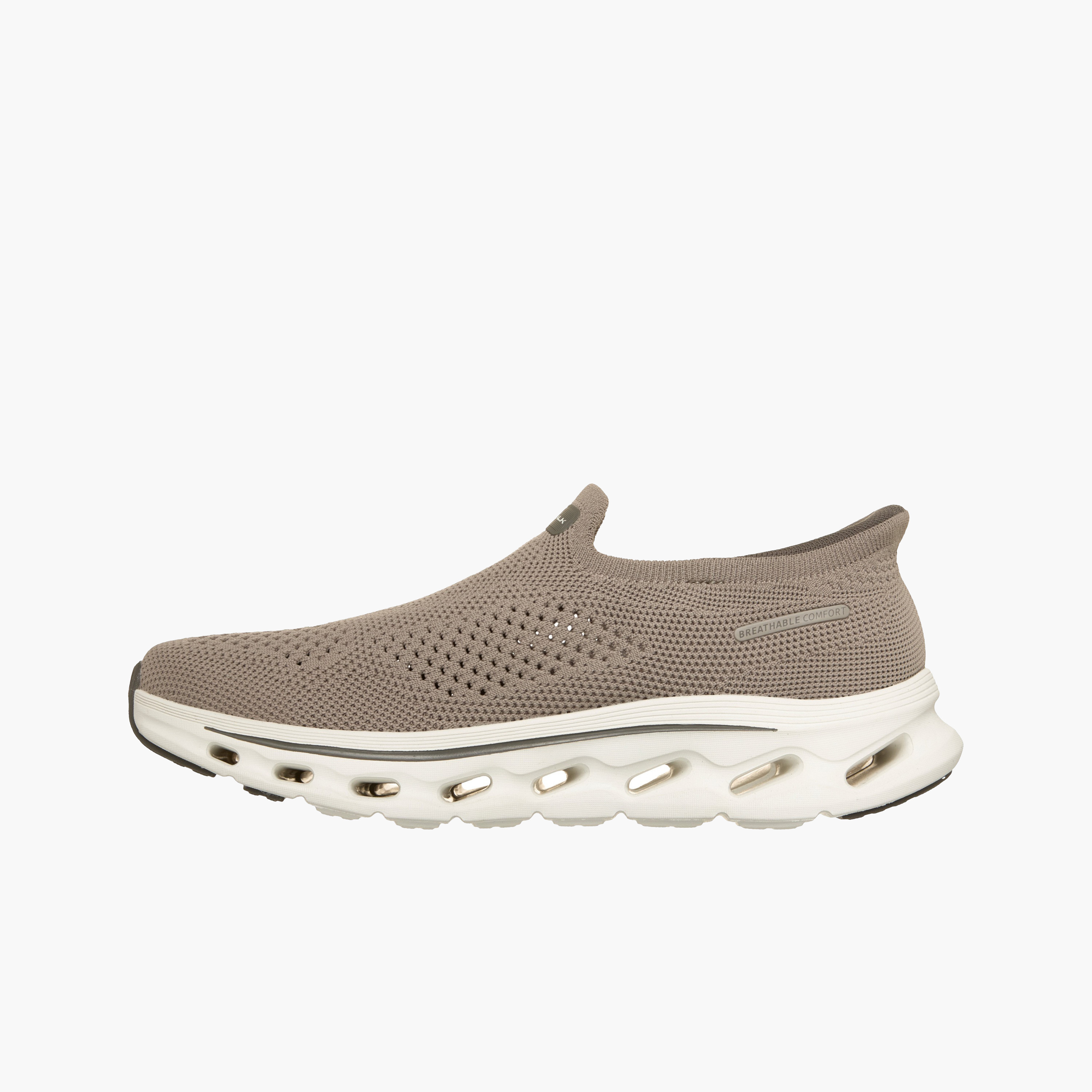 حذاء مشي سهل الارتداء للرجال من سكيتشرز-men-shoes-sneakers-image-5