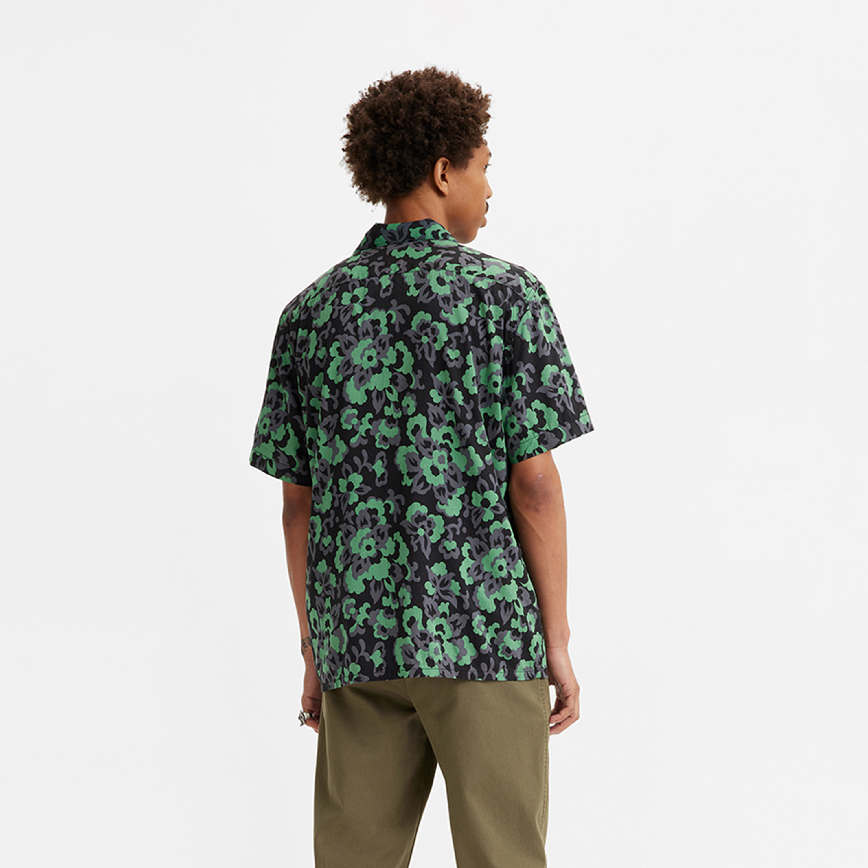 Levi's Men's Relaxed Fit Floral Collared Short Sleeves Dress Shirt-men-clothing-shirts-image-2