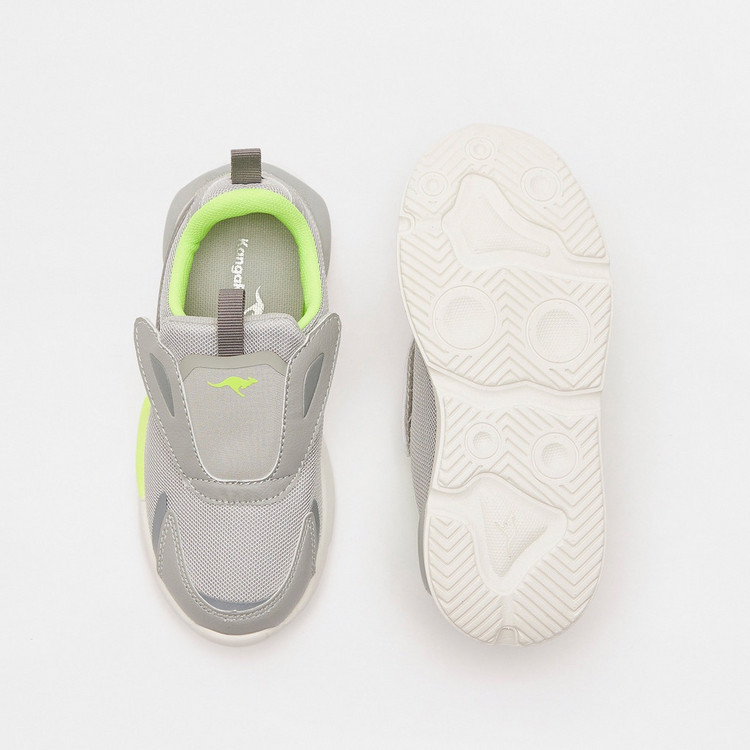 KangaROOS Boys' Textured Slip-On Walking Shoes