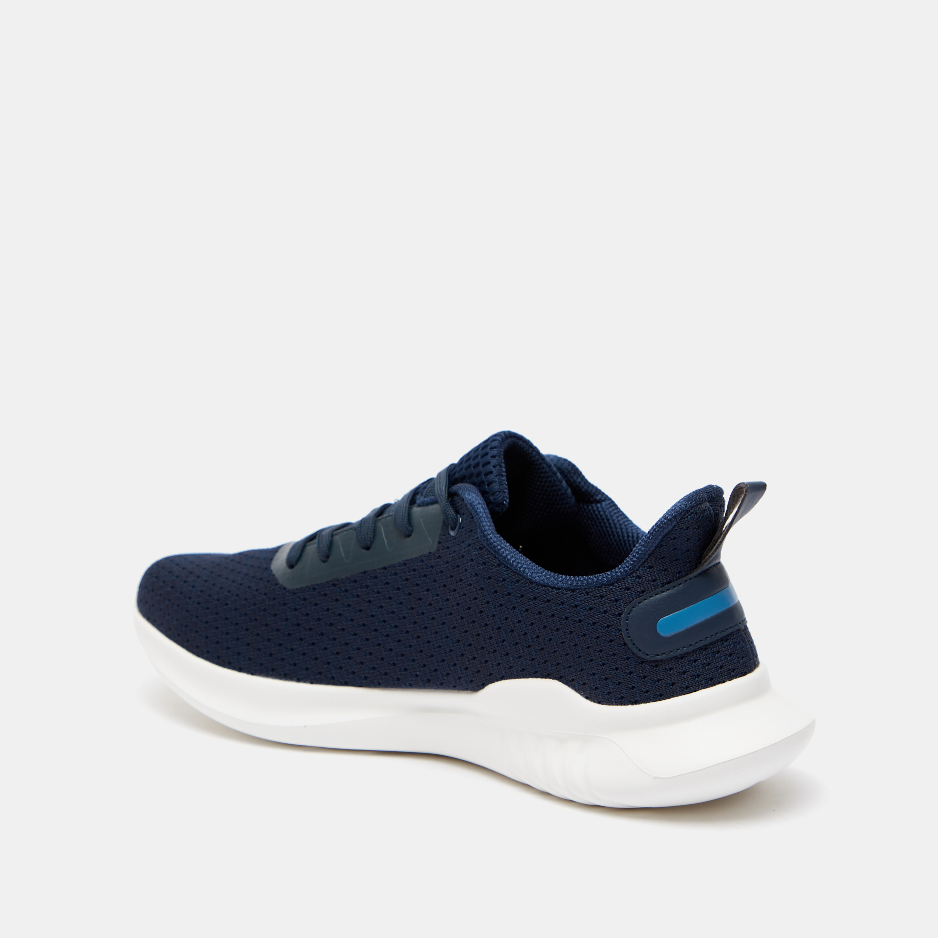 حذاء مشي خفيف الوزن بارز الملمس برباط للرجال من كابا-sports-men-shoes-image-3