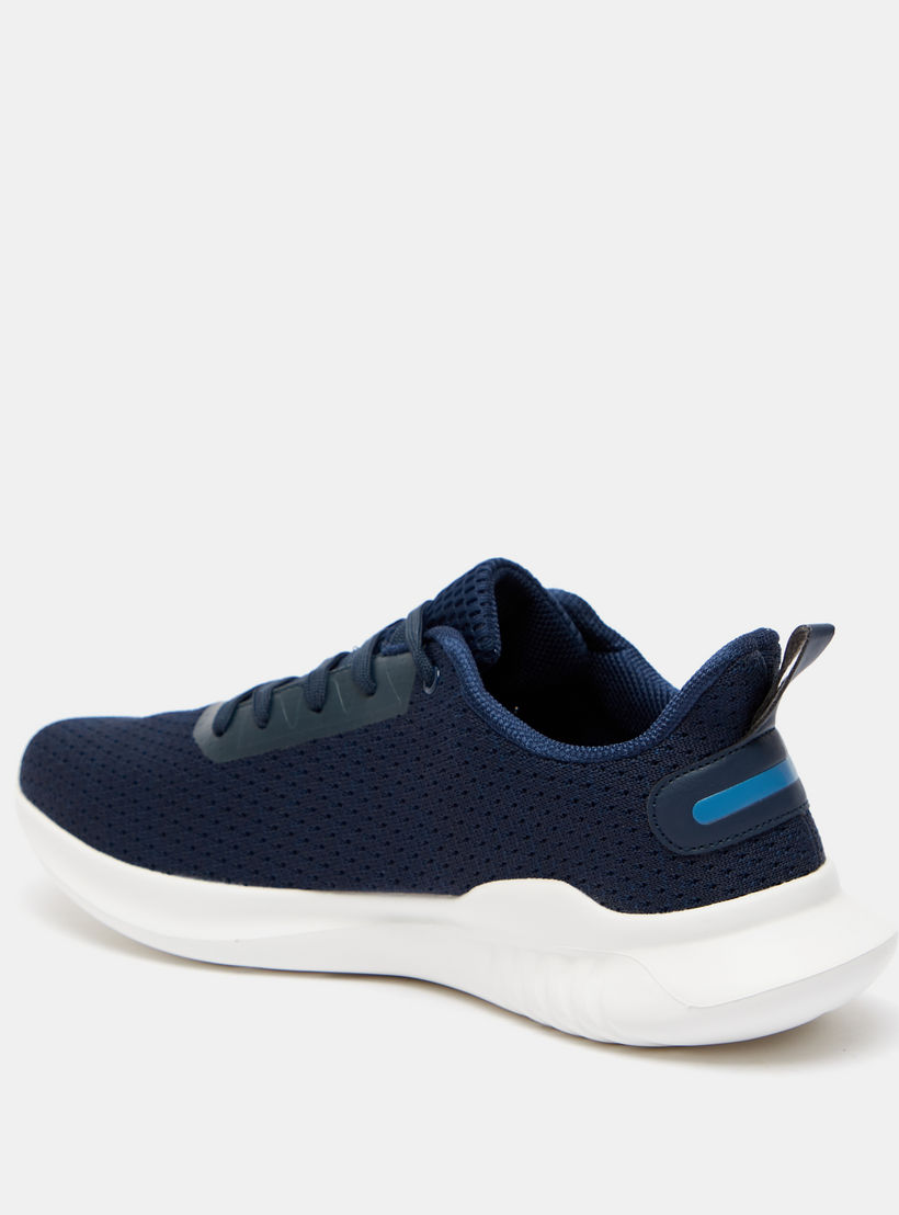 حذاء مشي خفيف الوزن بارز الملمس برباط للرجال من كابا-sports-men-shoes-image-3
