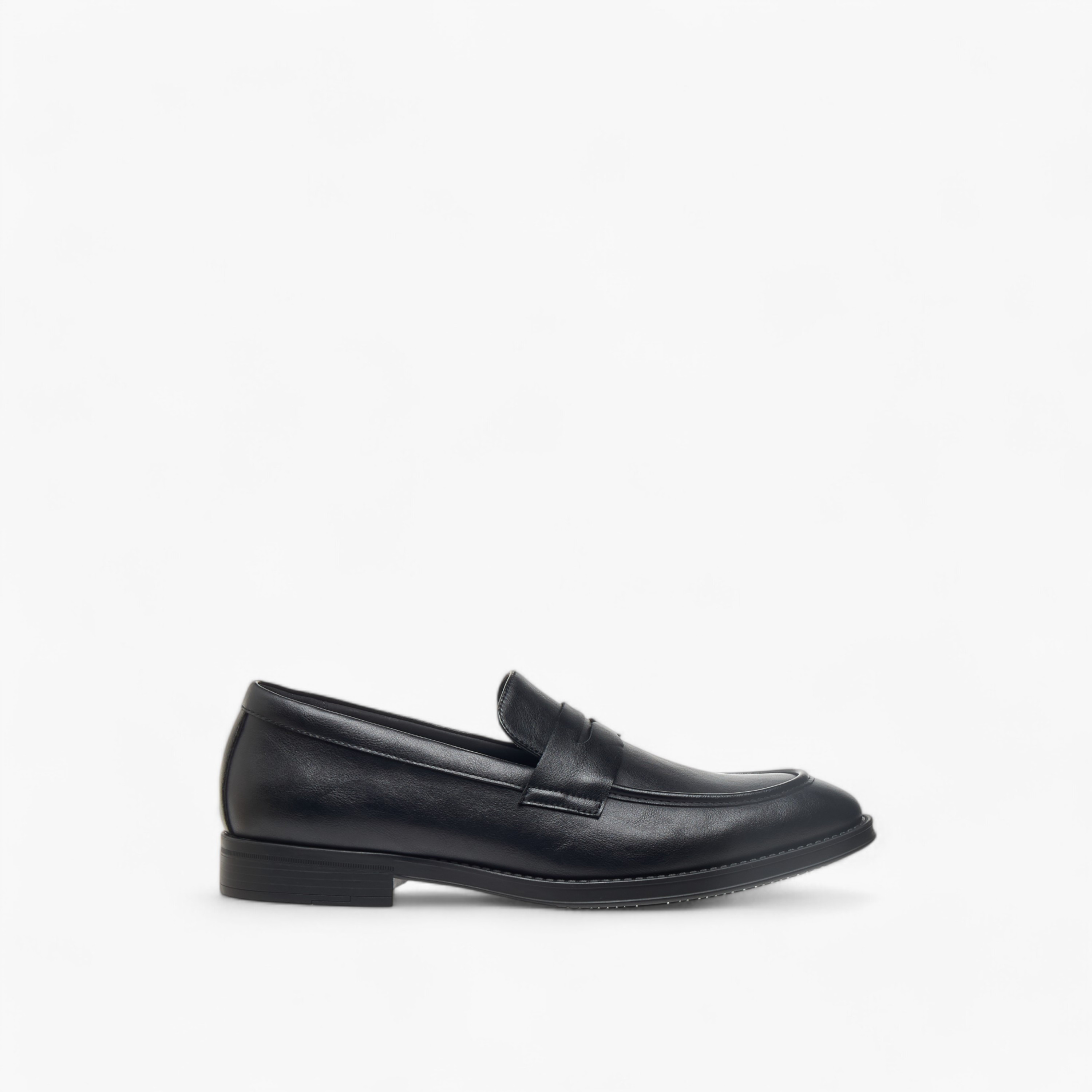 LBL by Shoexpress Solid Loafers with Cutout Detail-men-shoes-formalshoes-image-3