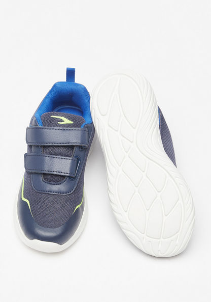 Dash Textured Walking Shoes with Hook and Loop Closure-Boy%27s Sports Shoes-image-2