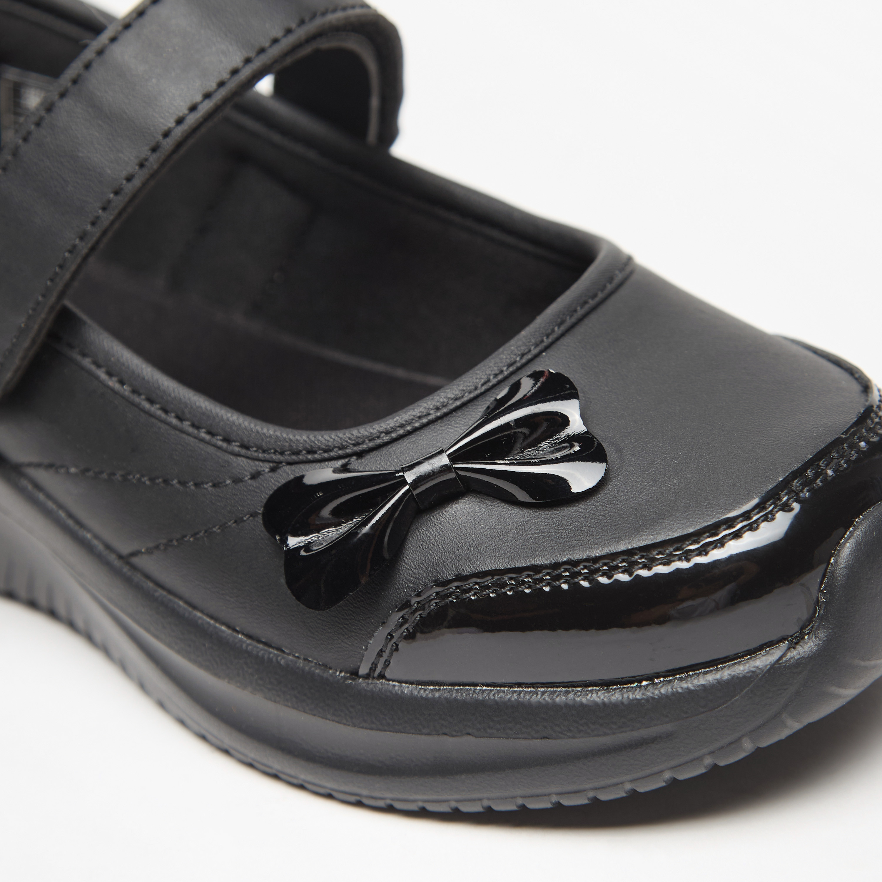 حذاء مدرسي ماري جين بزينة فيونكة وشريط إغلاق لاصق من داش-girls-shoes-maryjanes-image-5