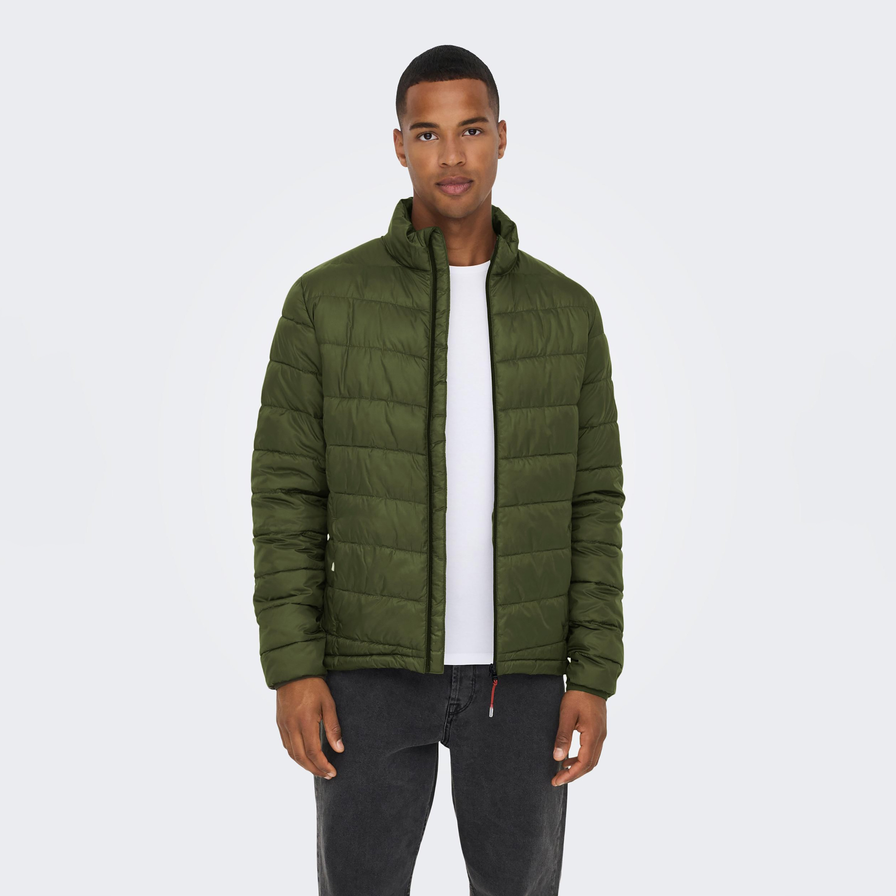 جاكيت اونلي آند سونز مع منفوخ ذو مبطن-men-clothing-jacketsandblazers-jackets-image-2