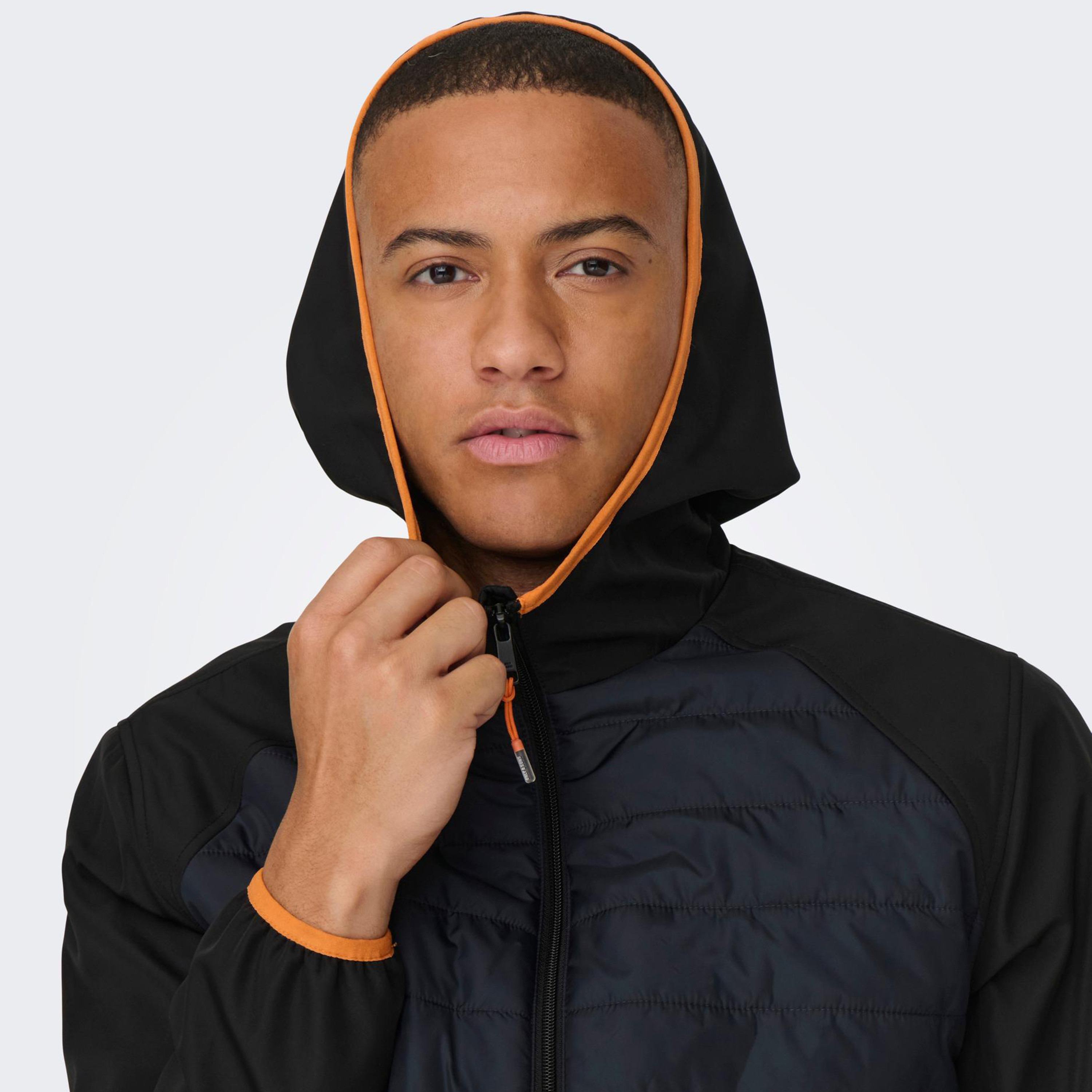 جاكيت اونلي آند سونز بغطاء للرأس ذو مبطن-men-clothing-jacketsandblazers-jackets-image-3