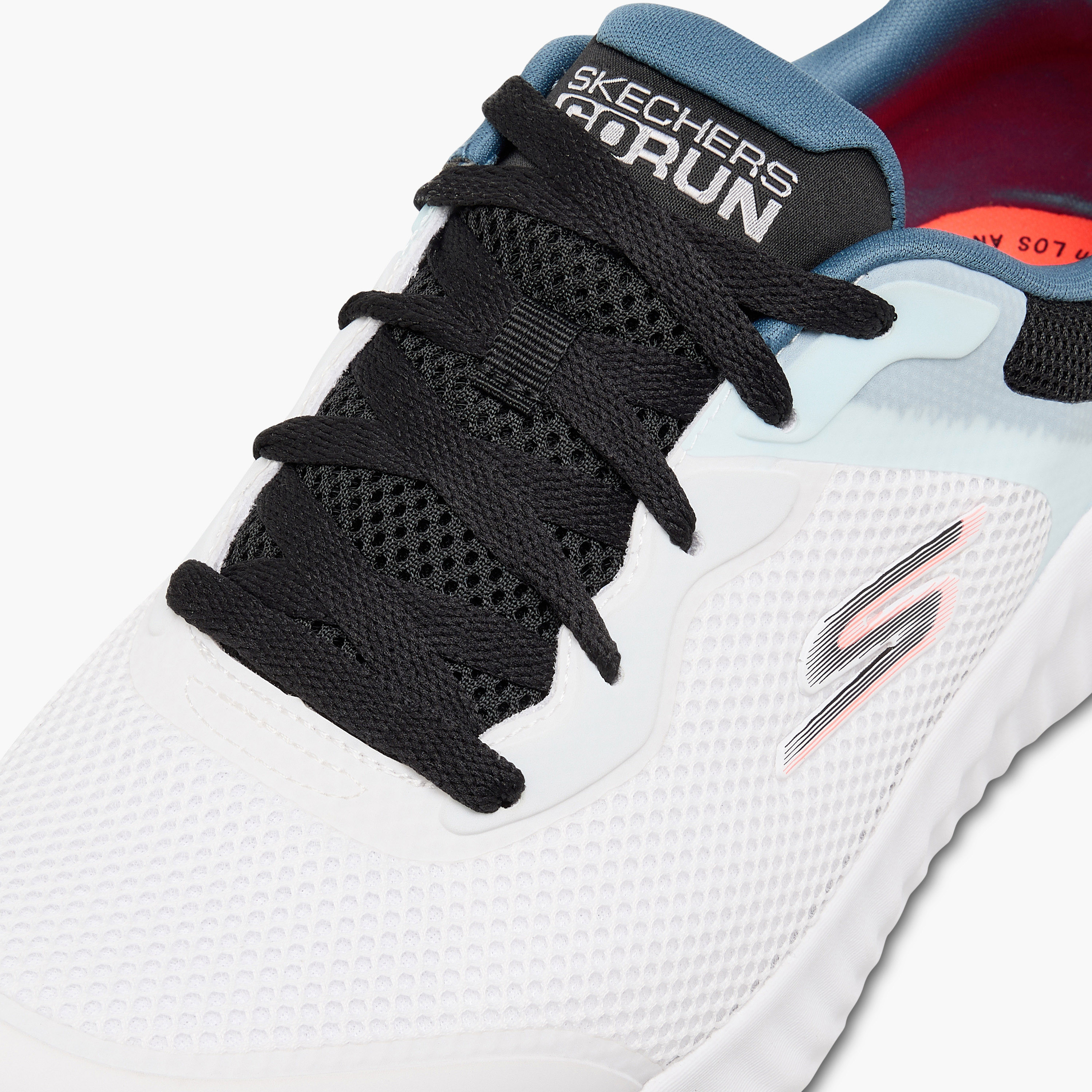 سكيتشرز- حذاء جري للرجال غو رن ناو برباط   220391 | OE-sports-men-shoes-image-14
