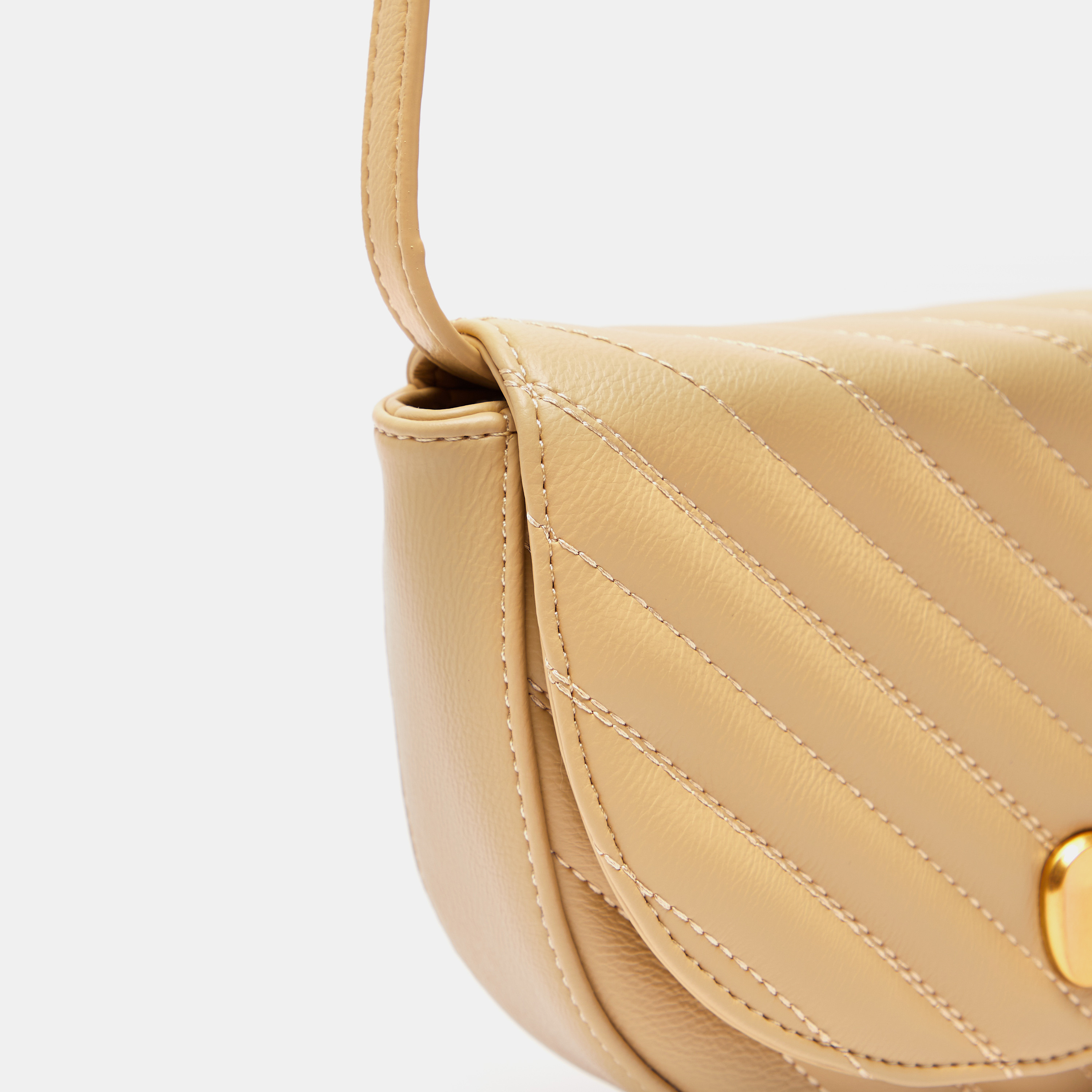 شنطة كروس بودي مبطنة بطية إغلاق-women-bagsandwallets-handbags-image-4