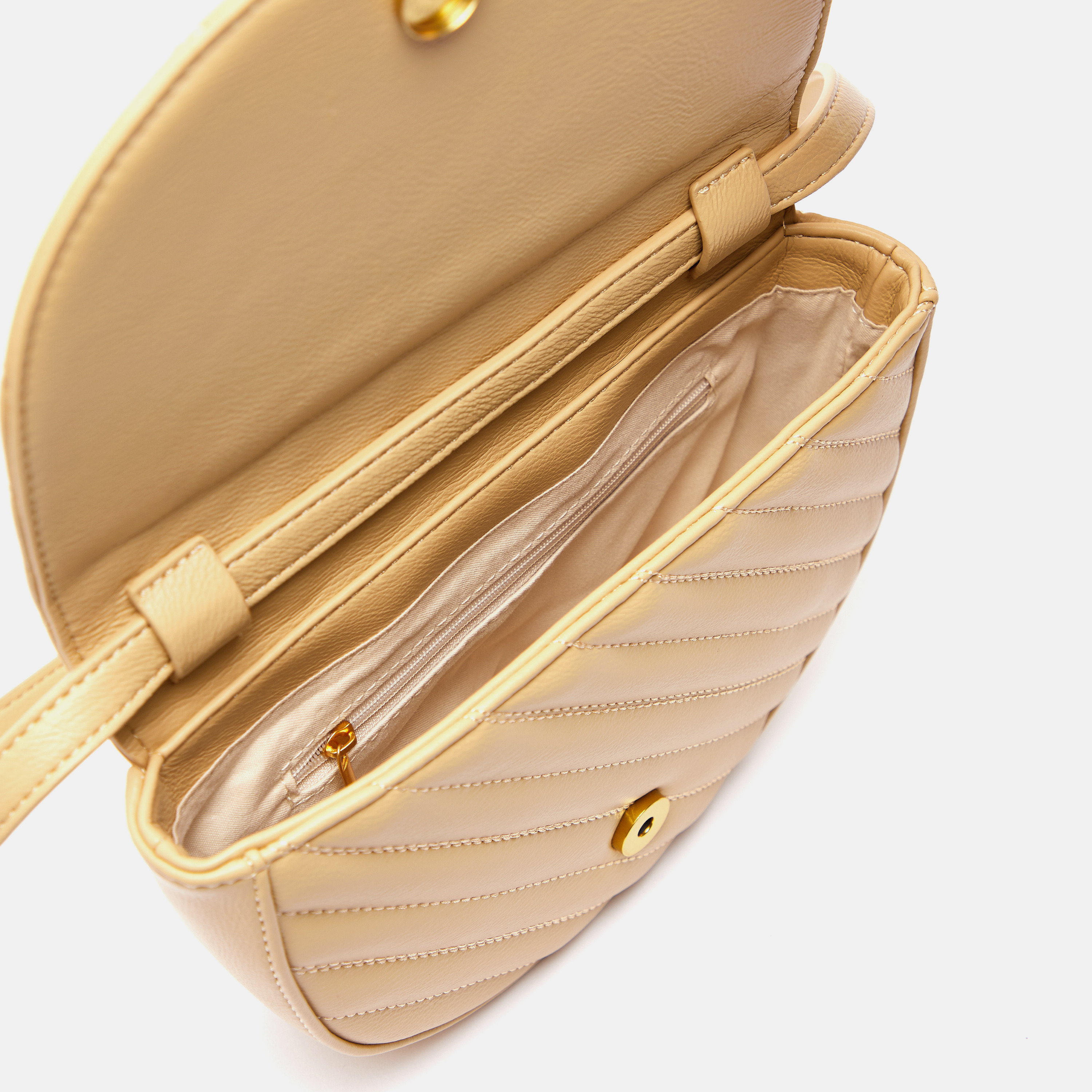 شنطة كروس بودي مبطنة بطية إغلاق-women-bagsandwallets-handbags-image-6