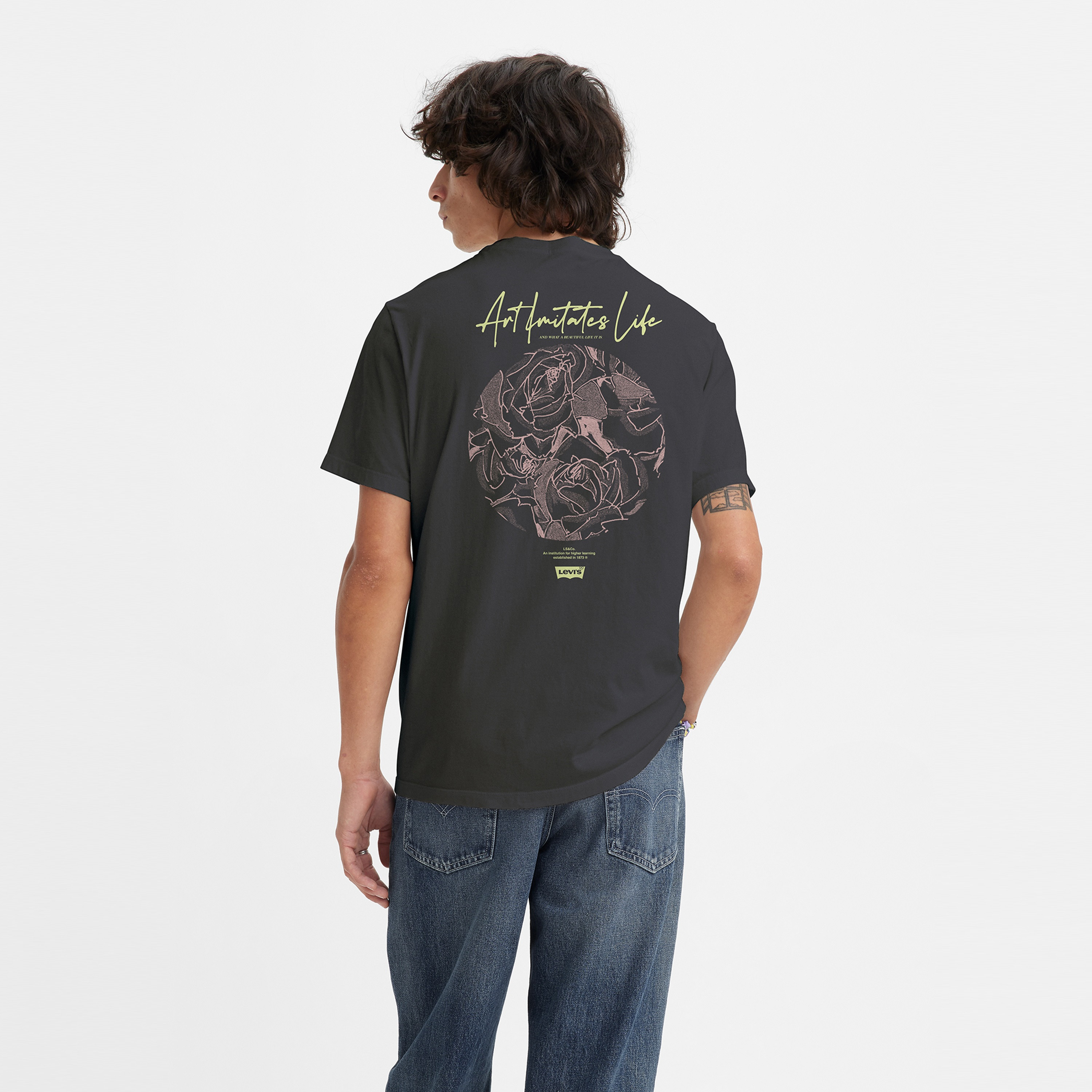 Levis Graphic Crew Neck Short Sleeves T-Shirt-men-clothing-tshirtsandpolos-tshirts-image-2