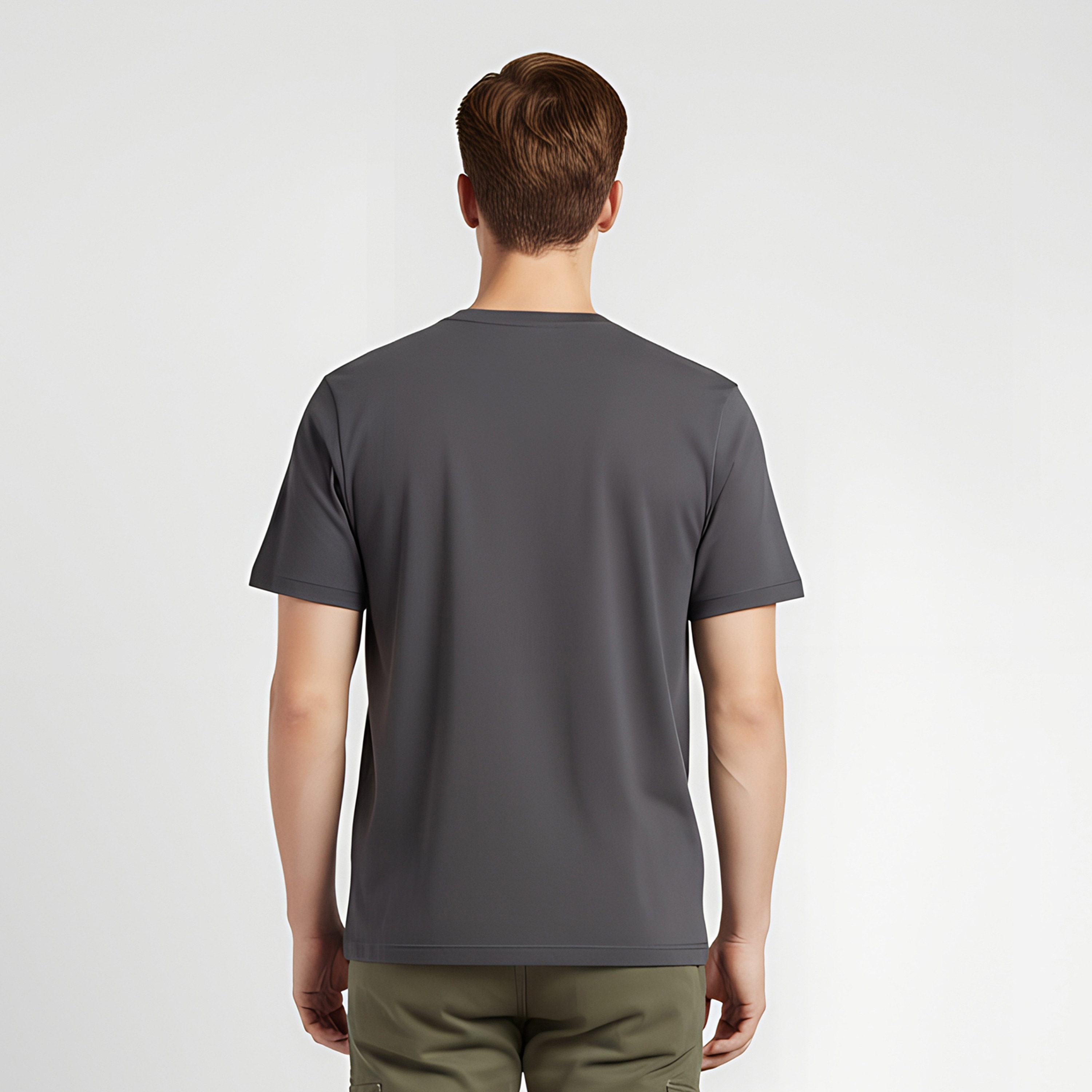 تيشيرت رجالي بأكمام قصيرة وياقة دائرية بطبعة مموهة جرافيك من ليفايس.-men-clothing-tshirtsandpolos-tshirts-image-4