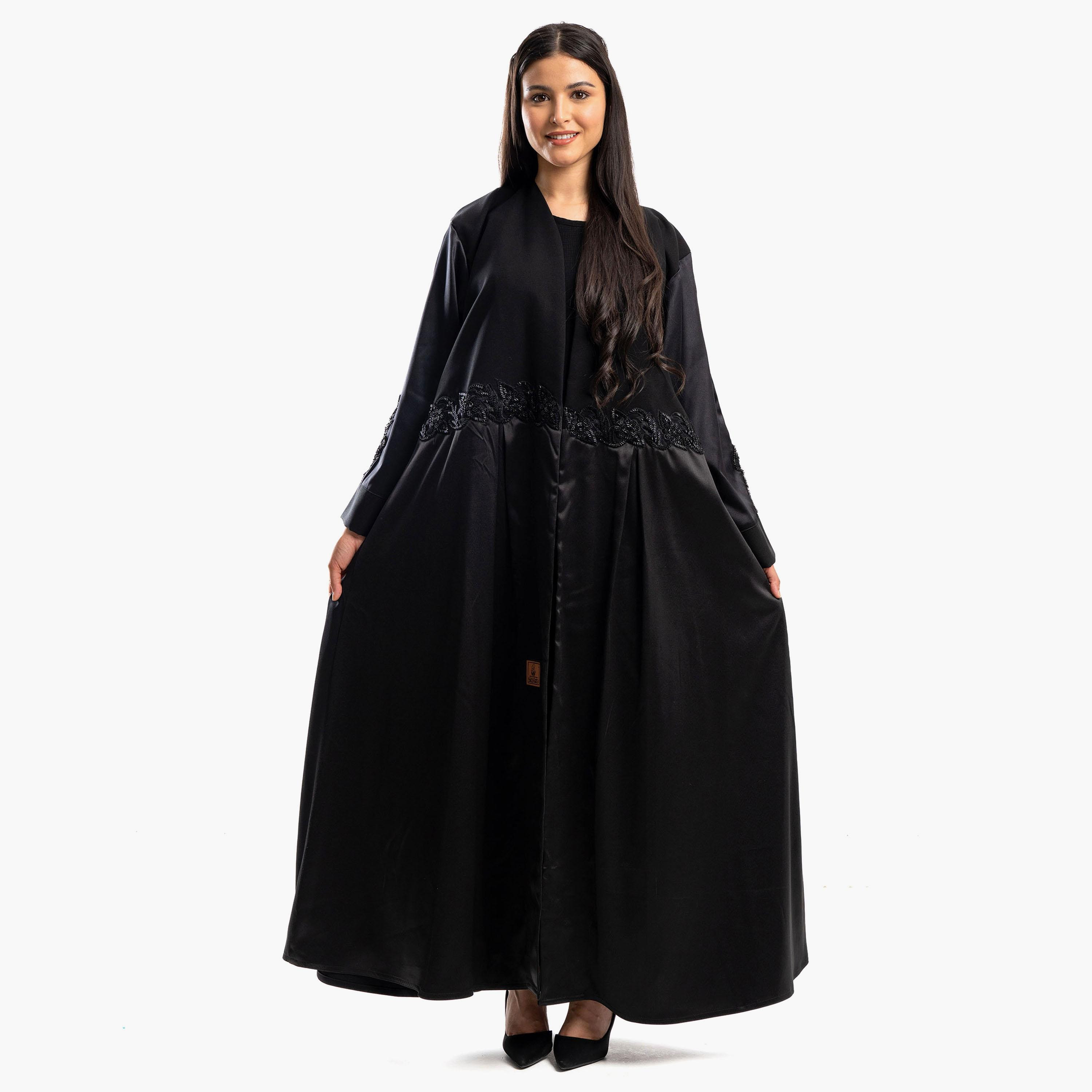 عباية نسائية سوداء مزخرفة كلوش مع طرحة من زاهيه-women-arabicclothing-abayas-image-1