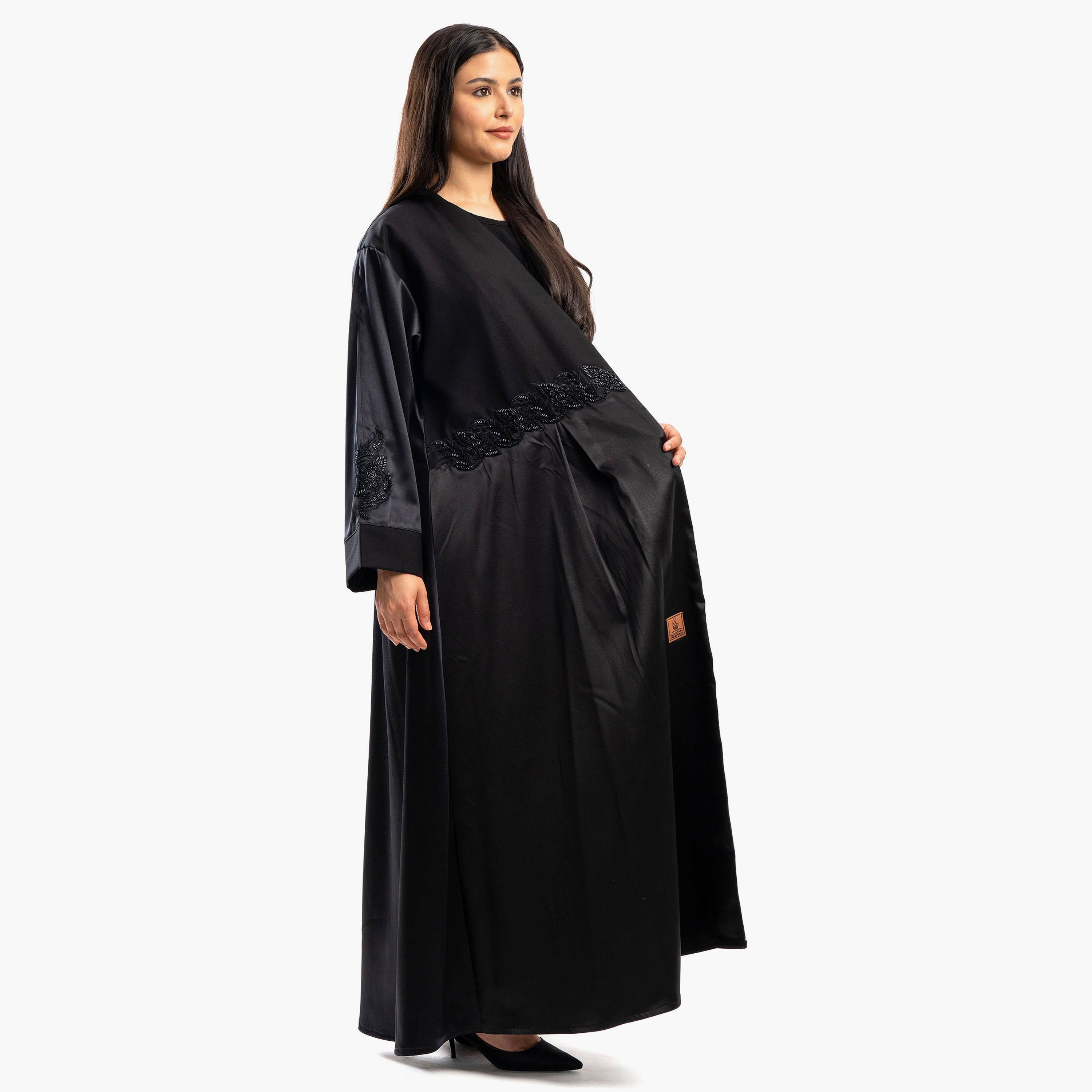 عباية نسائية سوداء مزخرفة كلوش مع طرحة من زاهيه-women-arabicclothing-abayas-image-2