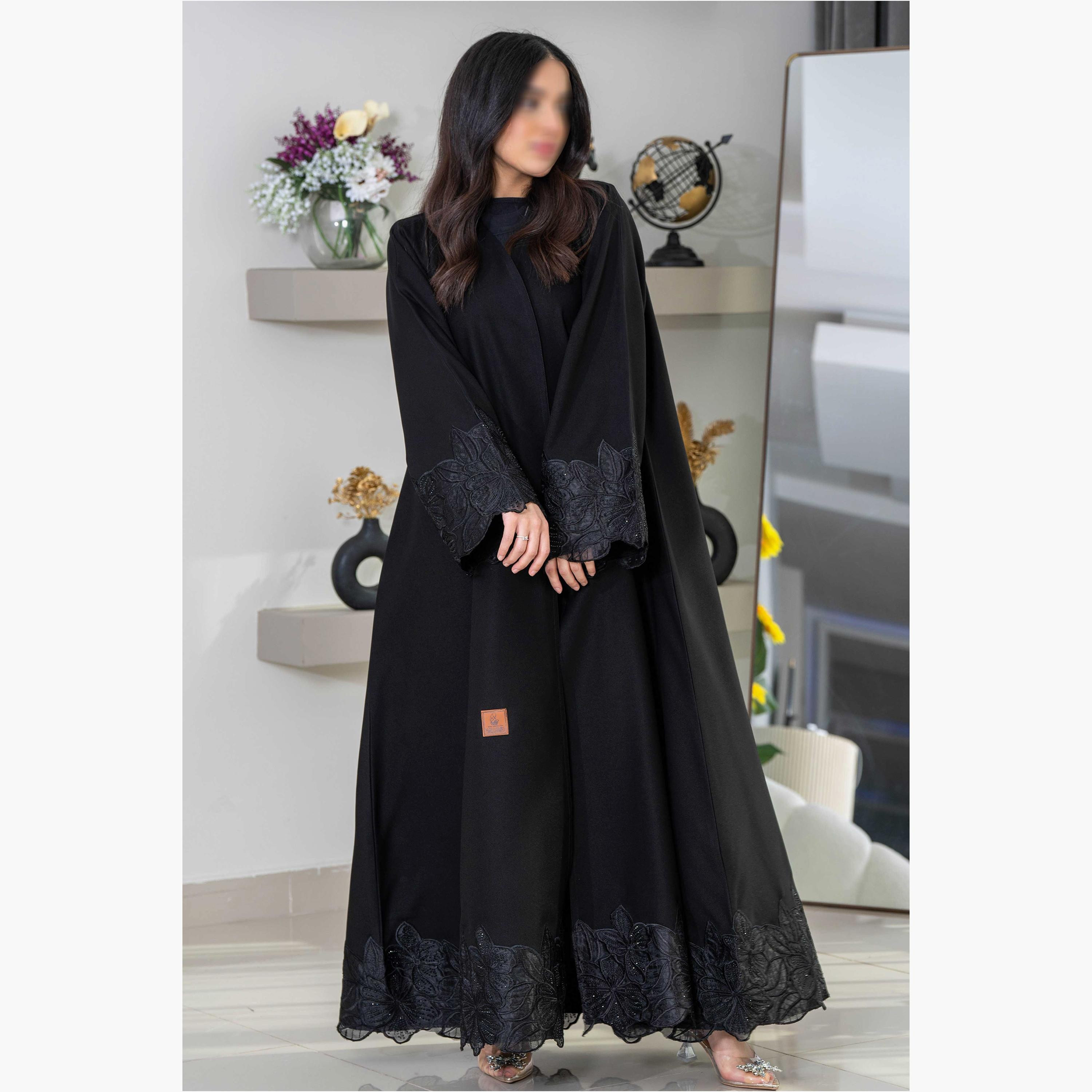 عباية نسائية سوداء مطرزة كلوش مع طرحة من زاهيه-women-arabicclothing-abayas-image-2
