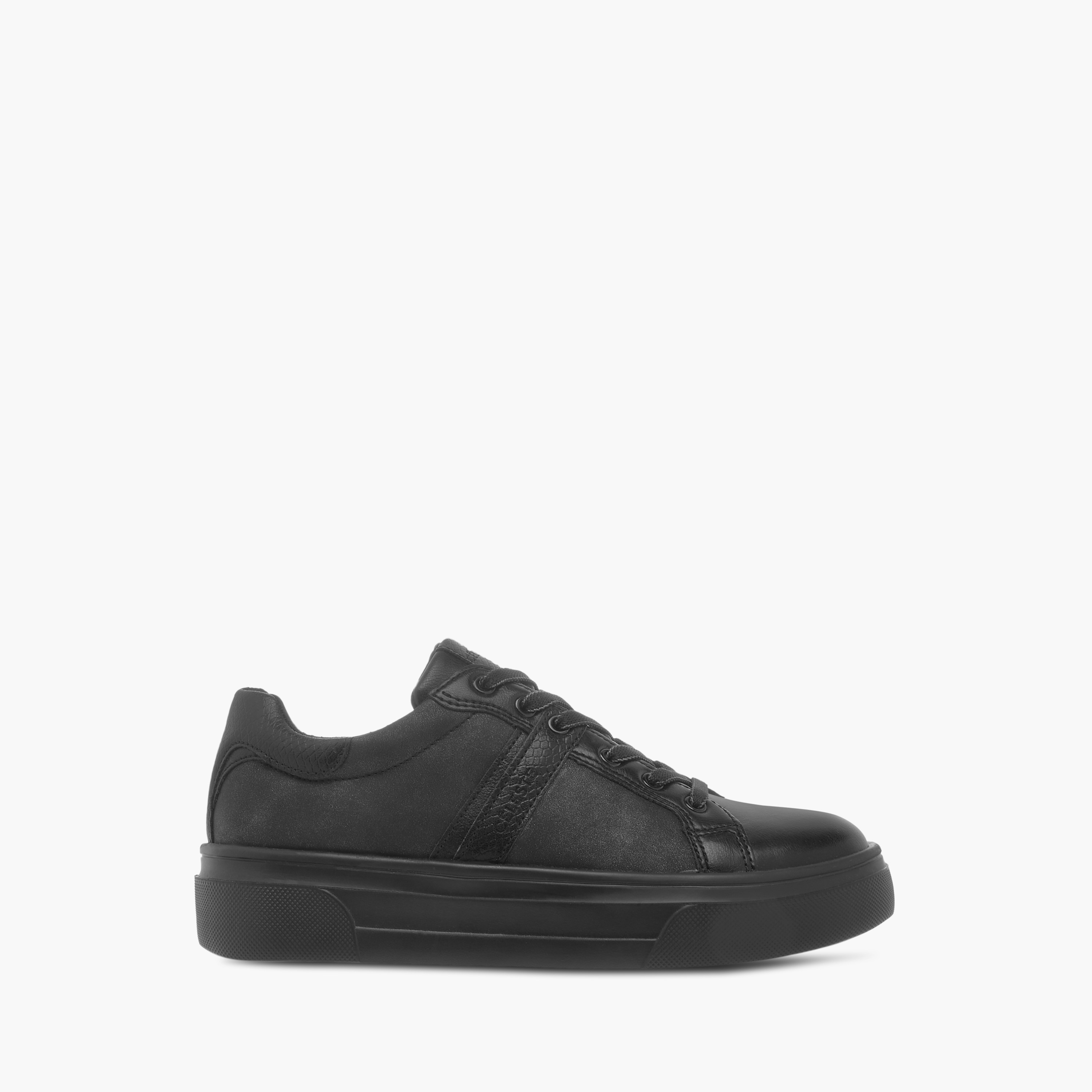 حذاء سنيكرز سادة بكاحل ورباط إغلاق للنساء من سيليست-women-shoes-sneakers-image-3