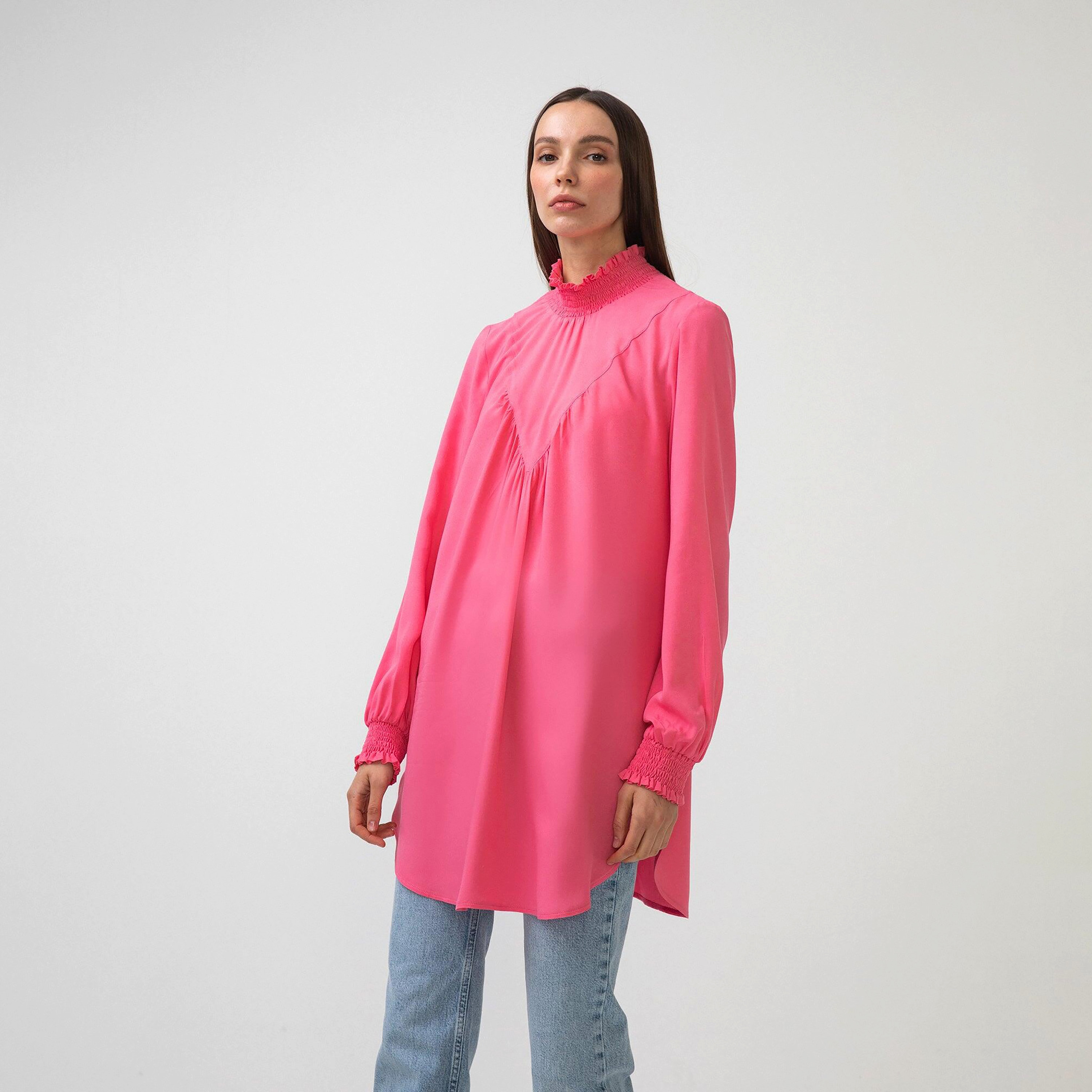 تونيك بأكمام طويلة وياقة مكشكشة سادة من توش بريف-women-clothing-shirtsandblouses-blouses-image-1