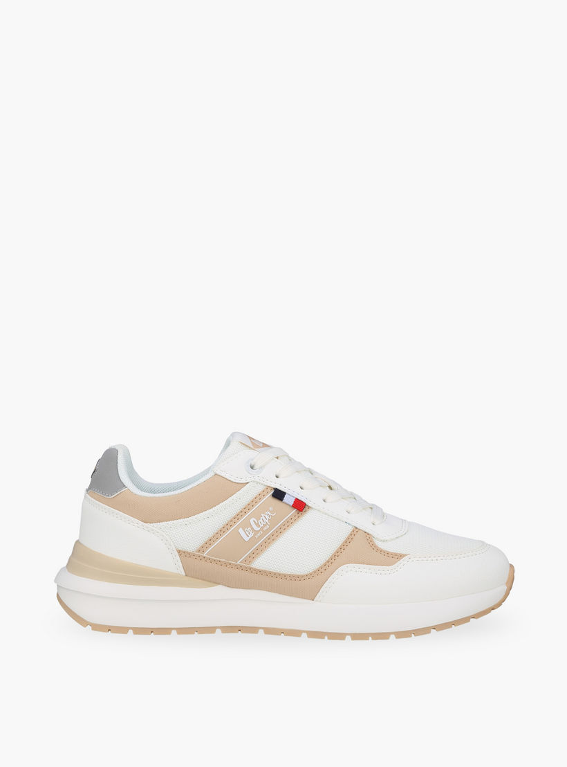 حذاء سنيكرز نسائي برباط عصري ومريح من لي كوبر-women-shoes-sneakers-image-3