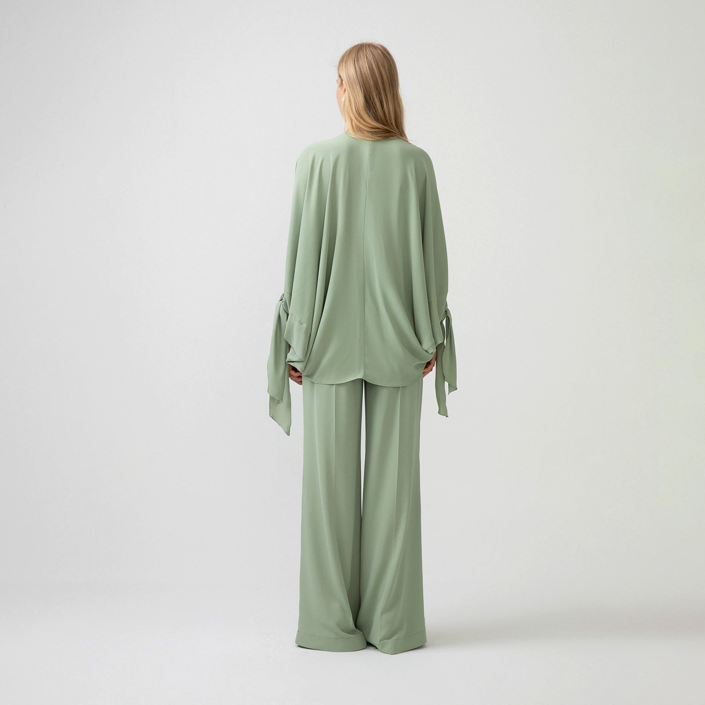 تونيك بياقة دائرية وأكمام ذو ربطة سادة من توش بريف مع سحاب خلفي للإغلاق-women-clothing-shirtsandblouses-blouses-image-4