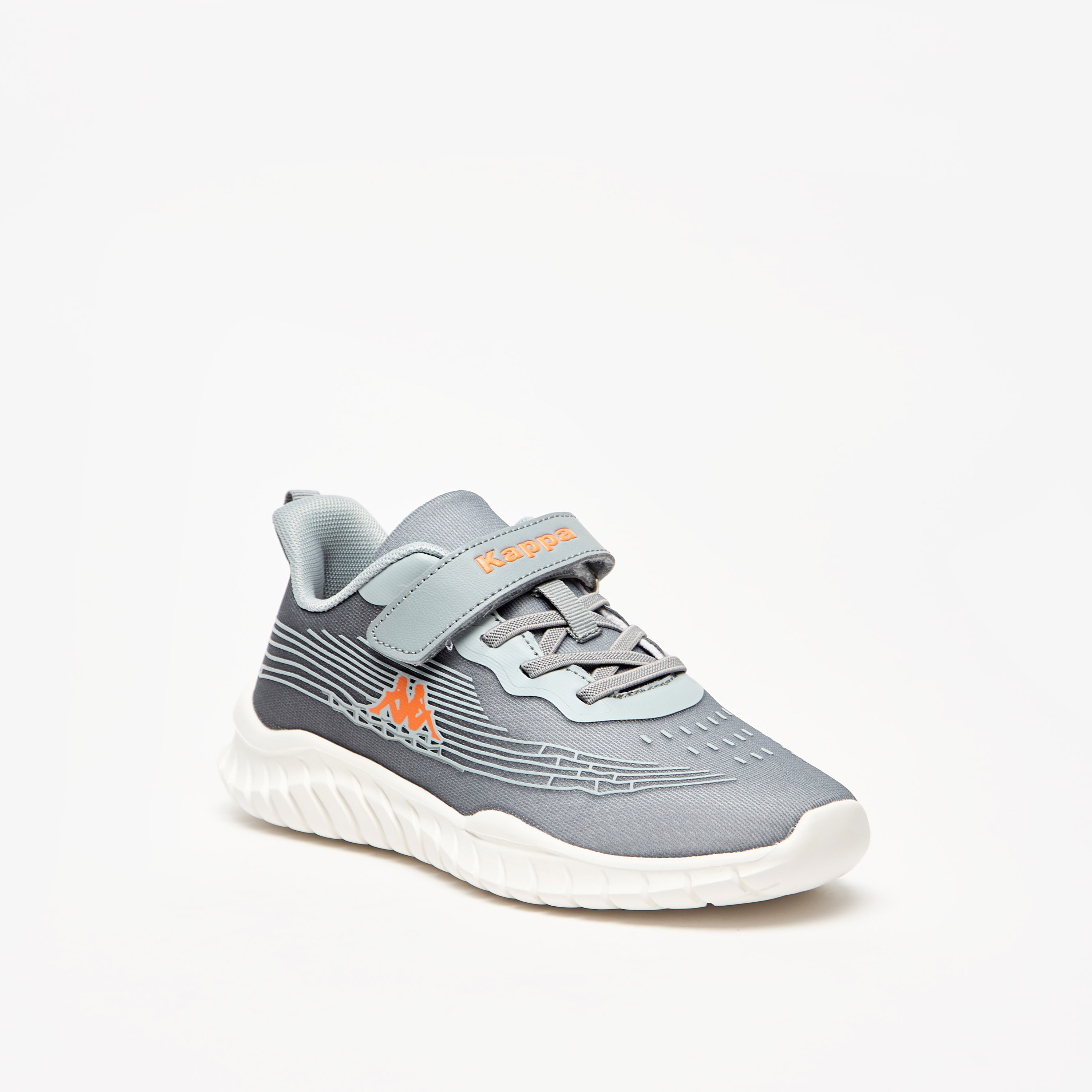 حذاء رياضي بشريط إغلاق لاصق وتفاصيل شعار للأولاد من كابا-sports-boys-shoes-image-1