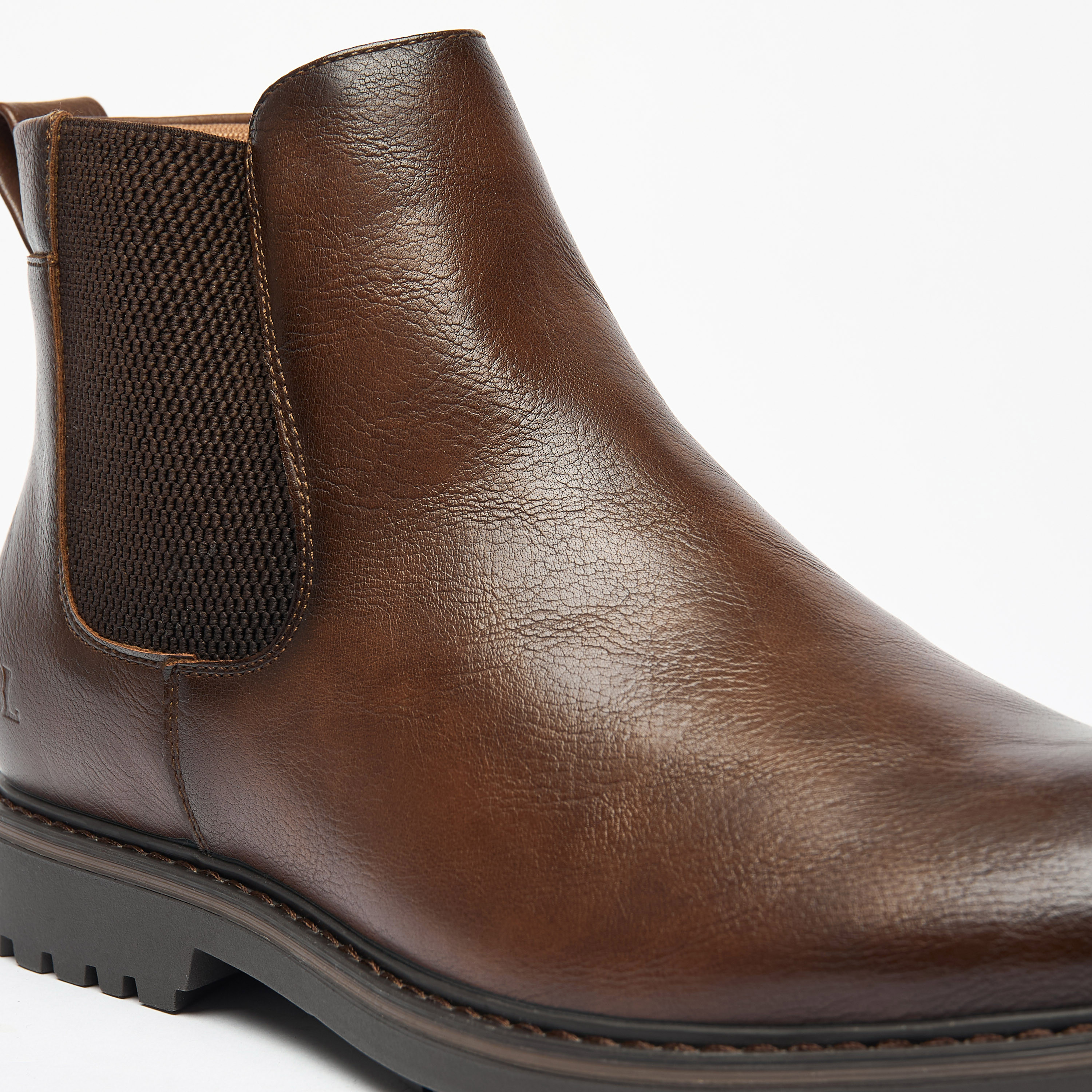 حذاء تشيلسي بارز الملمس بسحّاب إغلاق من إل بي إل من شو إكسبرس-men-shoes-boots-image-5