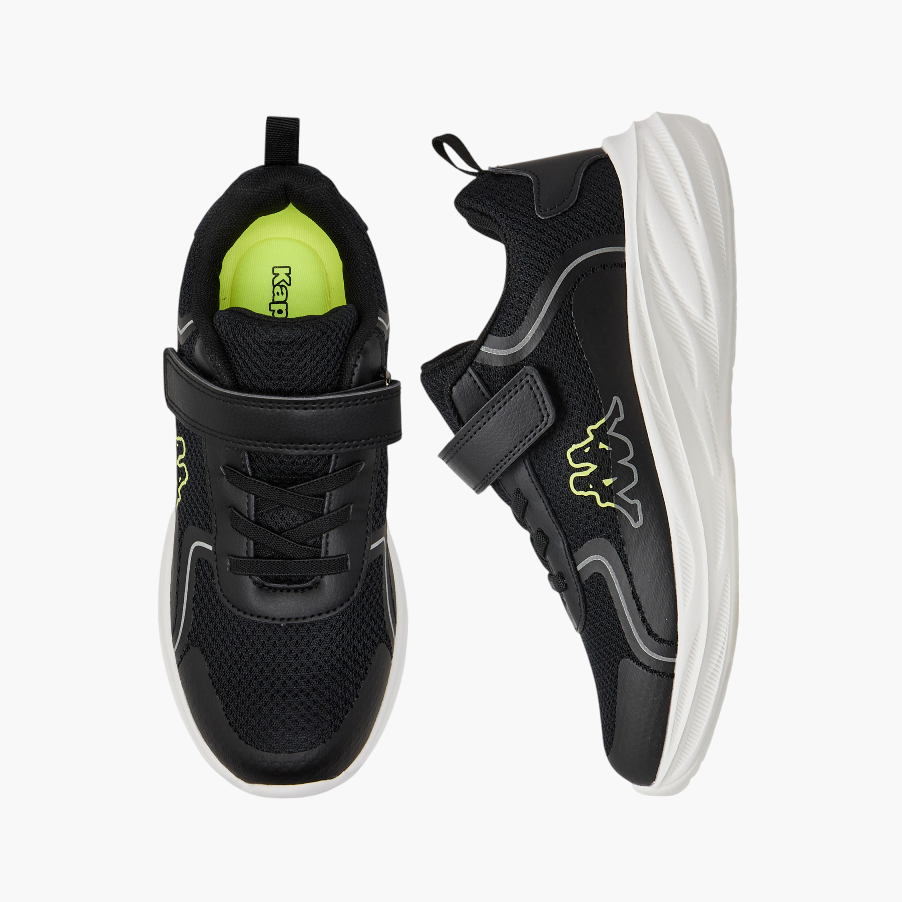 حذاء قابل للتهوية بشريط إغلاق وتفاصيل الشعار للأولاد من كابا-sports-boys-shoes-image-1