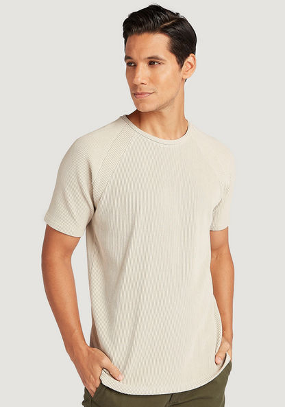 Iconic Textured T-shirt with Short Sleeves and Crew Neck-T Shirts-image-0