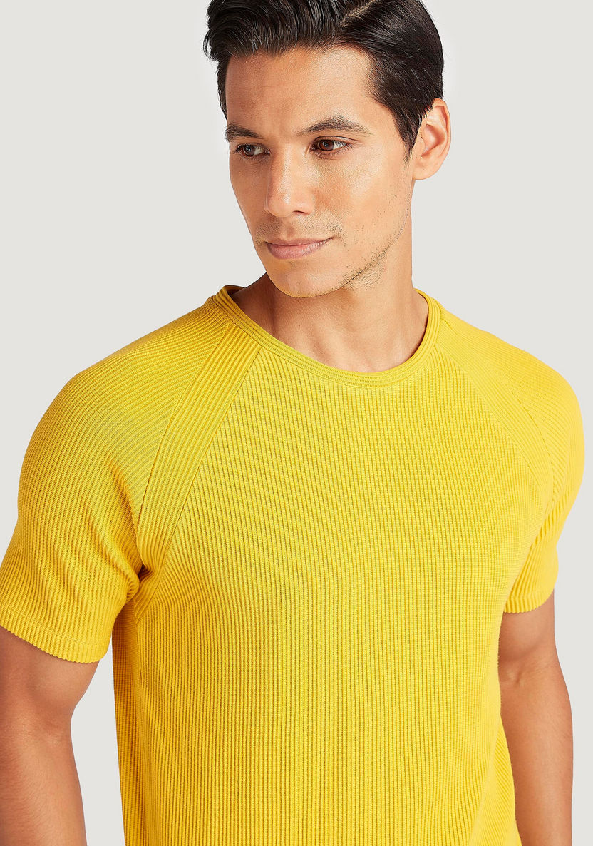 Iconic Textured T-shirt with Short Sleeves and Crew Neck-T Shirts-image-2