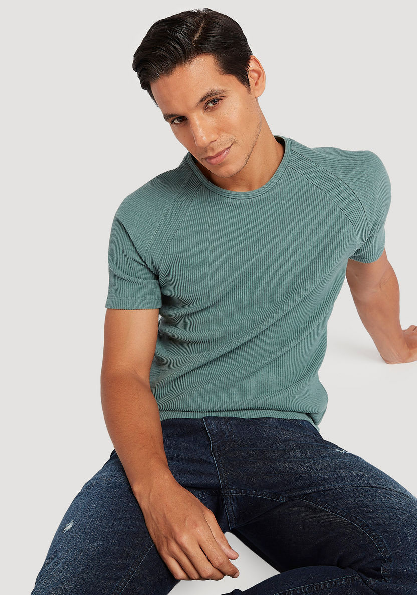 Iconic Textured T-shirt with Short Sleeves and Crew Neck-T Shirts-image-4