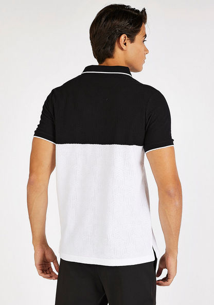 Iconic Slim Fit Polo T-shirt with Short Sleeves