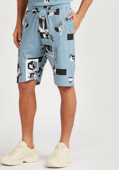 Iconic Printed Slim Fit Shorts with Drawstring Closure