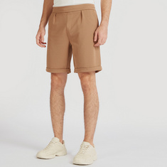 Iconic Textured Shorts with Pockets and Rolled-Up Hem