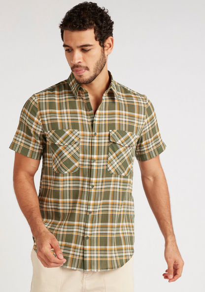 Checked Slim Fit Collared Shirt with Short Sleeves