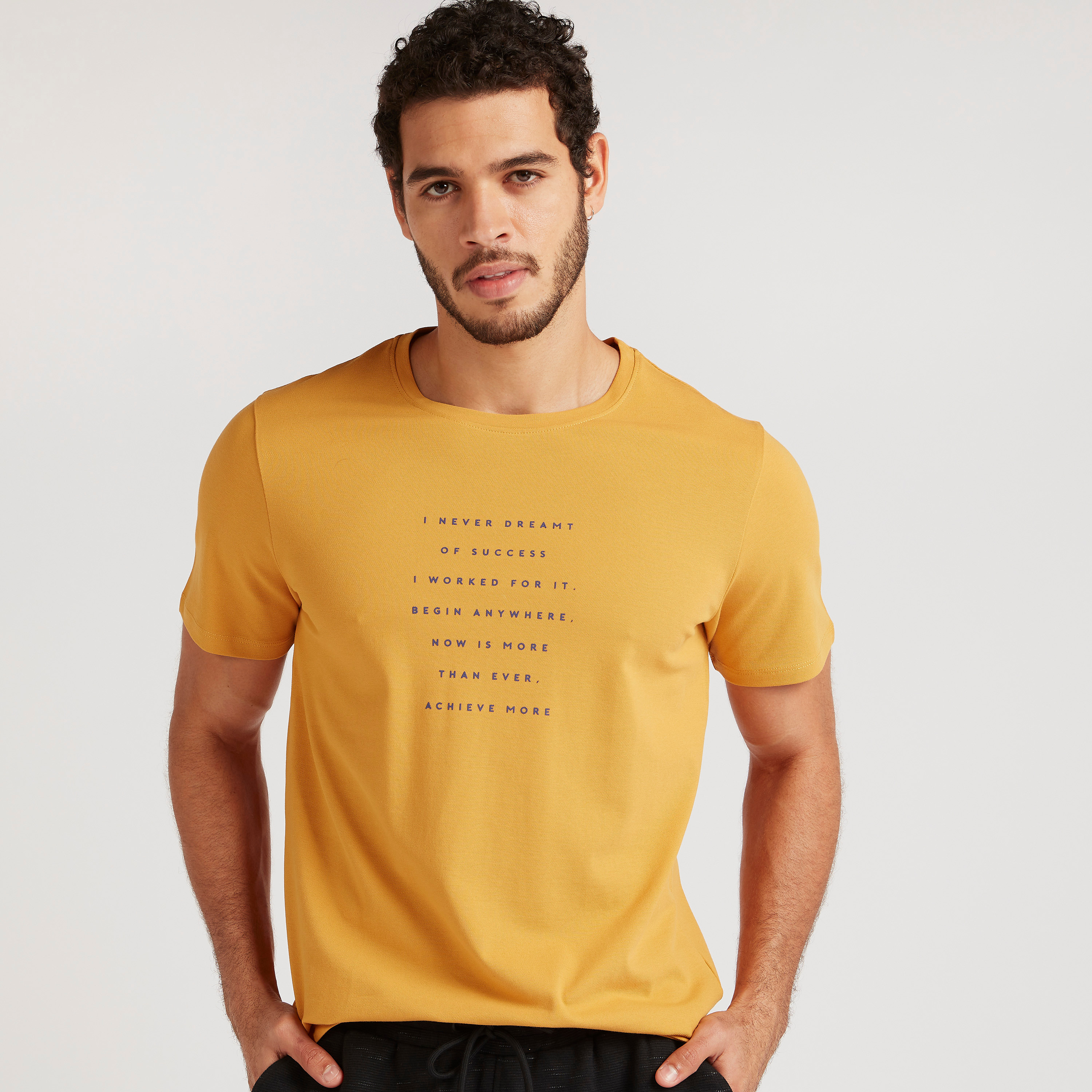 Iconic Printed Crew Neck T-shirt with Short Sleeves-men-clothing-tshirtsandpolos-tshirts-image-1