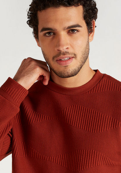 Iconic Textured Sweatshirt with Crew Neck and Long Sleeves