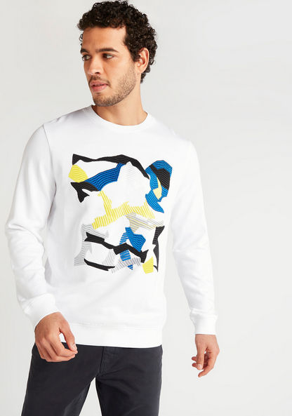 Iconic Embroidered Sweatshirt with Long Sleeves and Crew Neck
